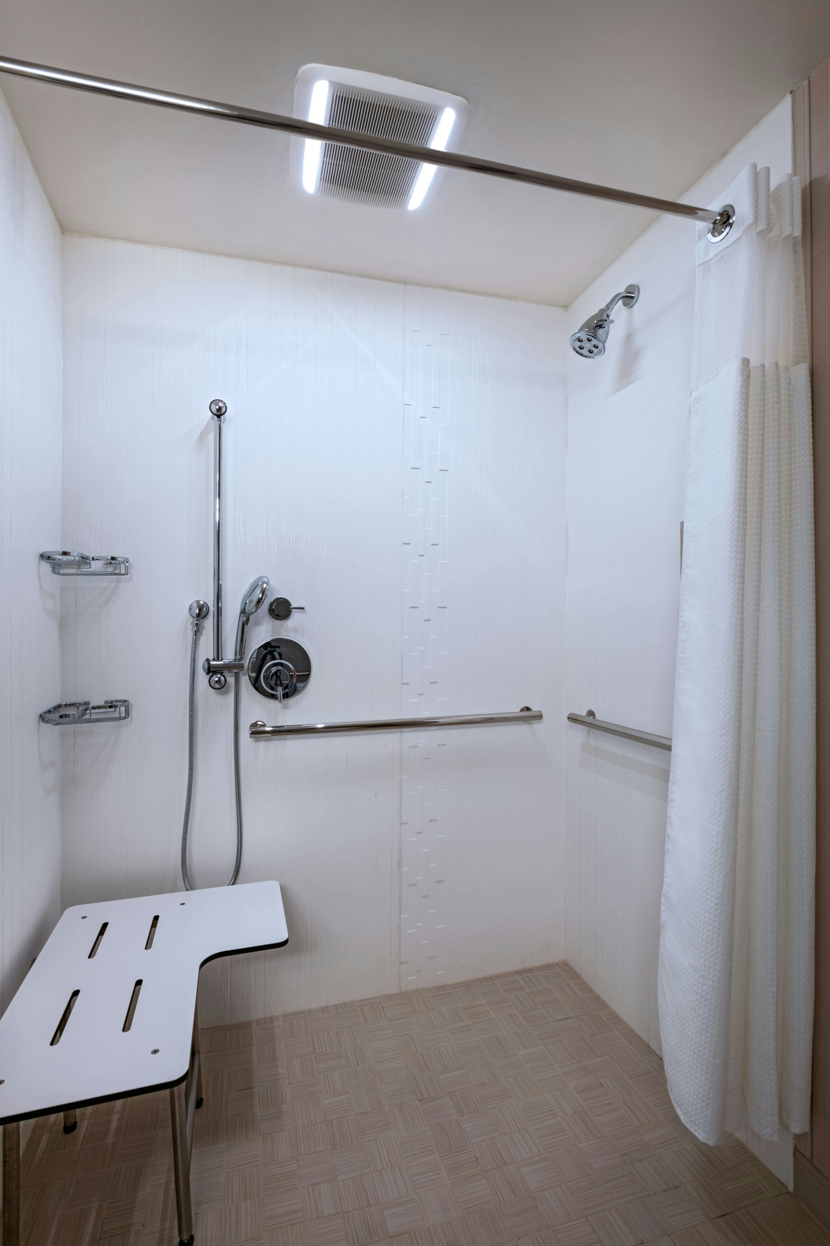 Courtyard by Marriott Dallas Grand Prairie