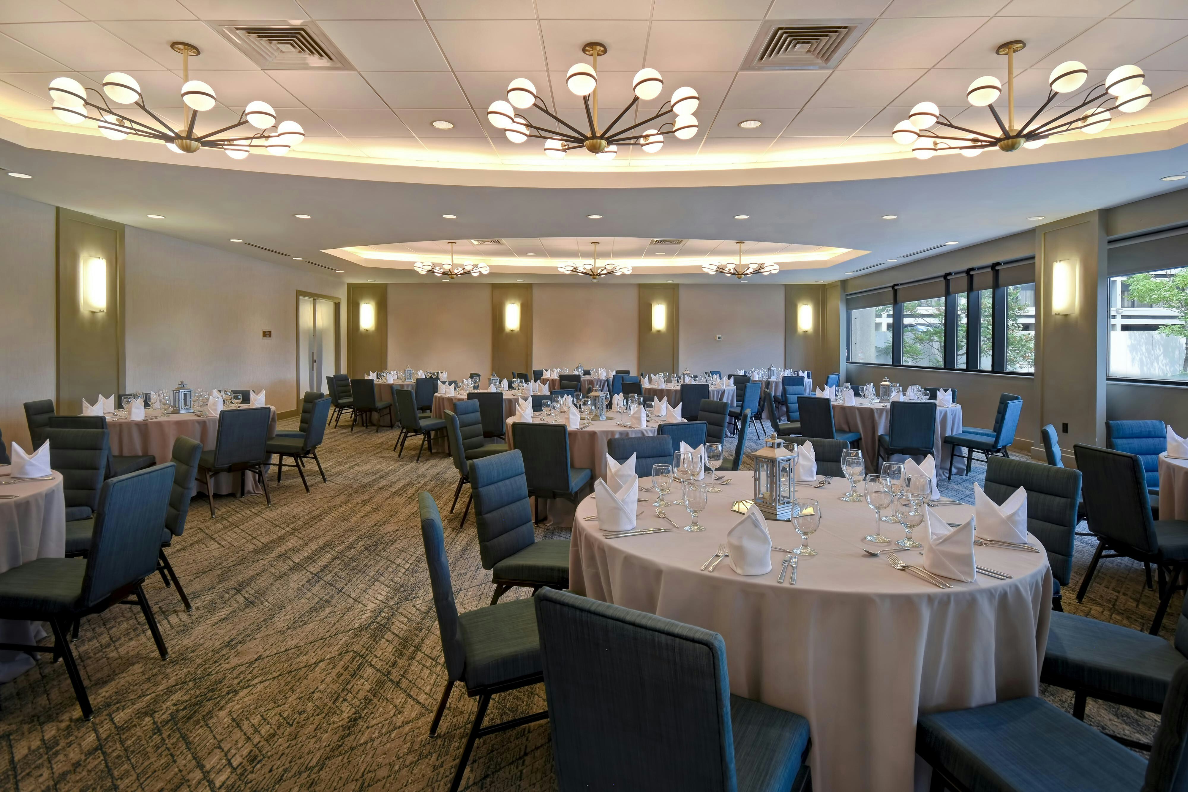 Four Points by Sheraton Boston Newton