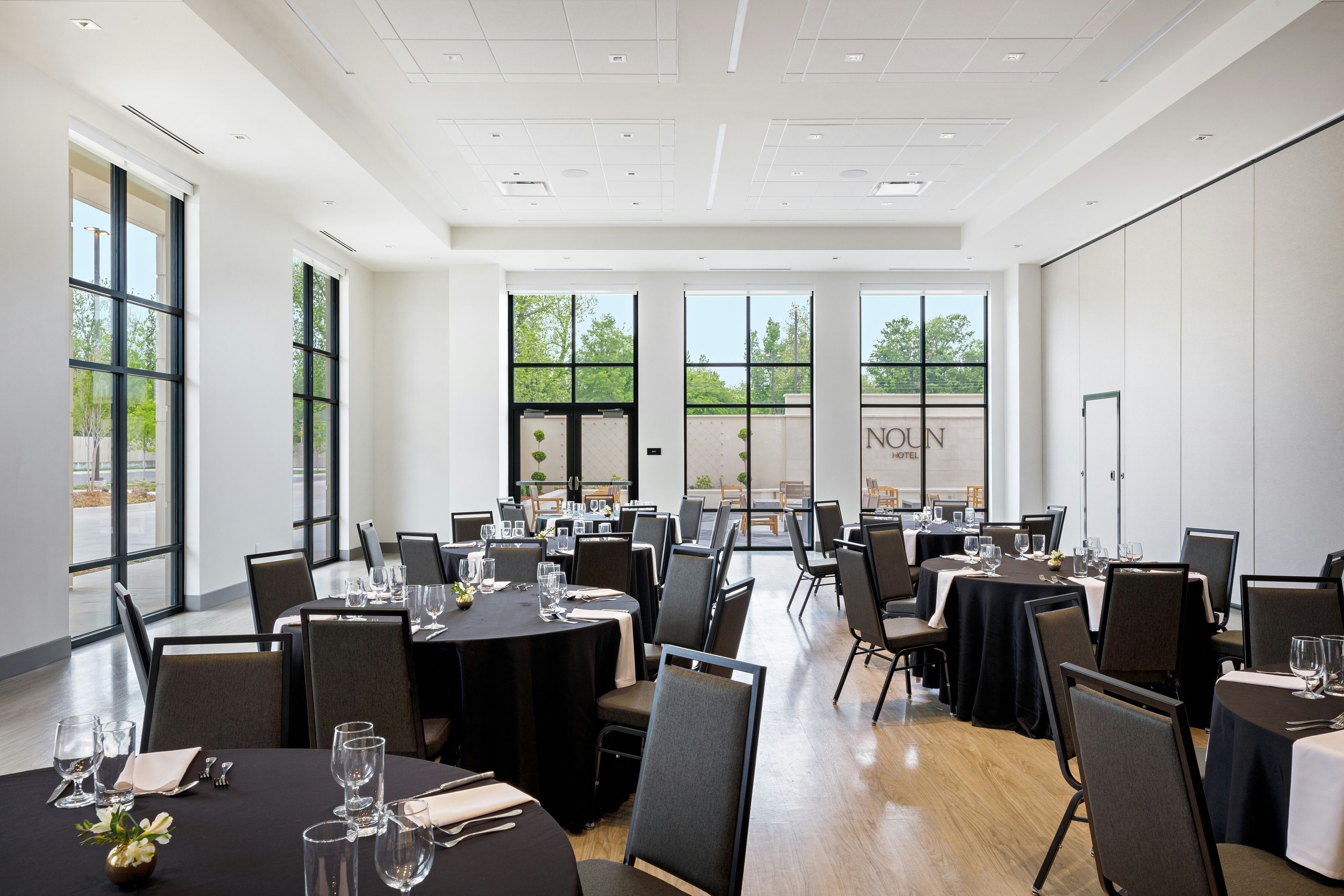 NOUN Hotel, Norman, A Tribute Portfolio Hotel