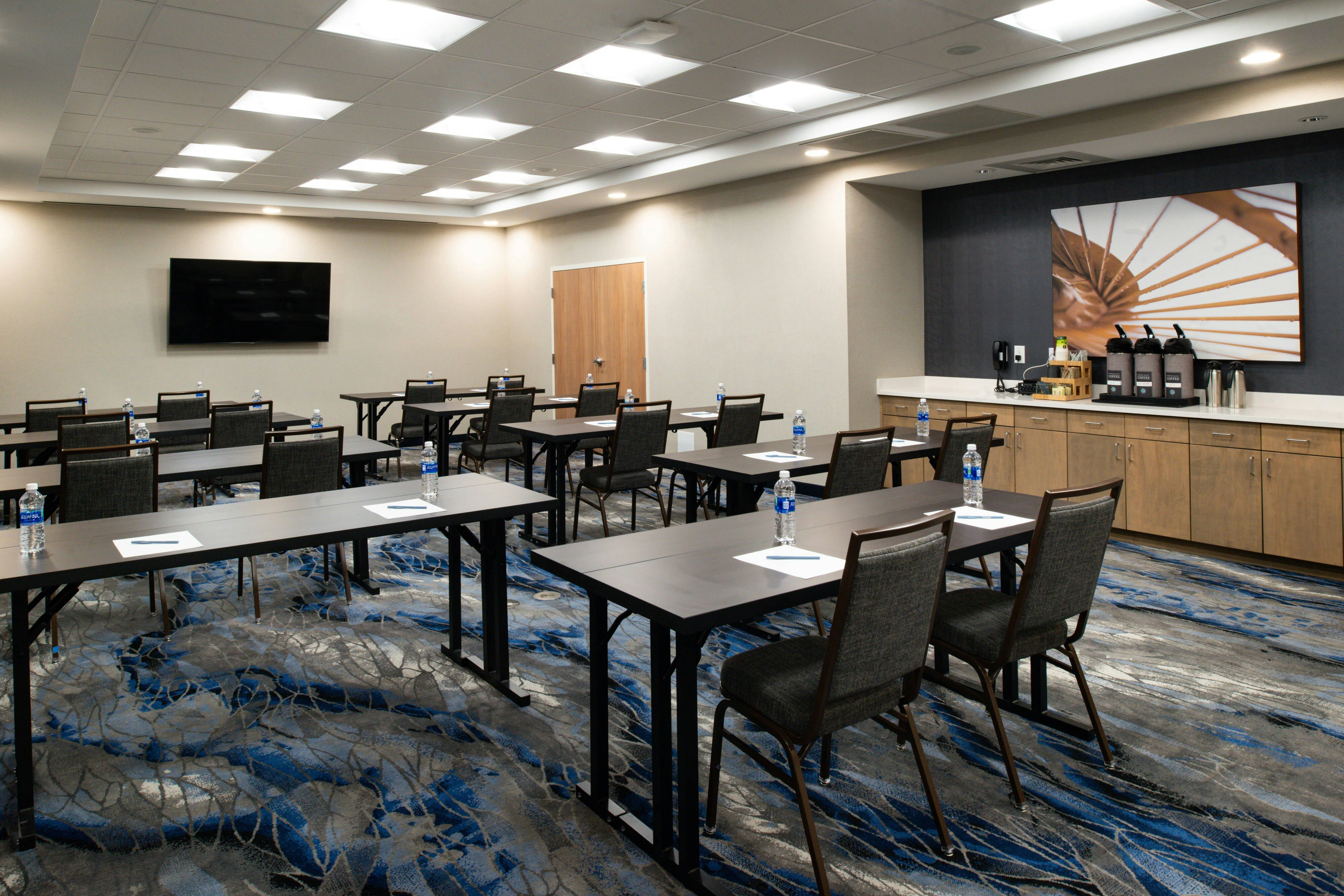 Fairfield by Marriott Inn & Suites Charlotte University Research Park