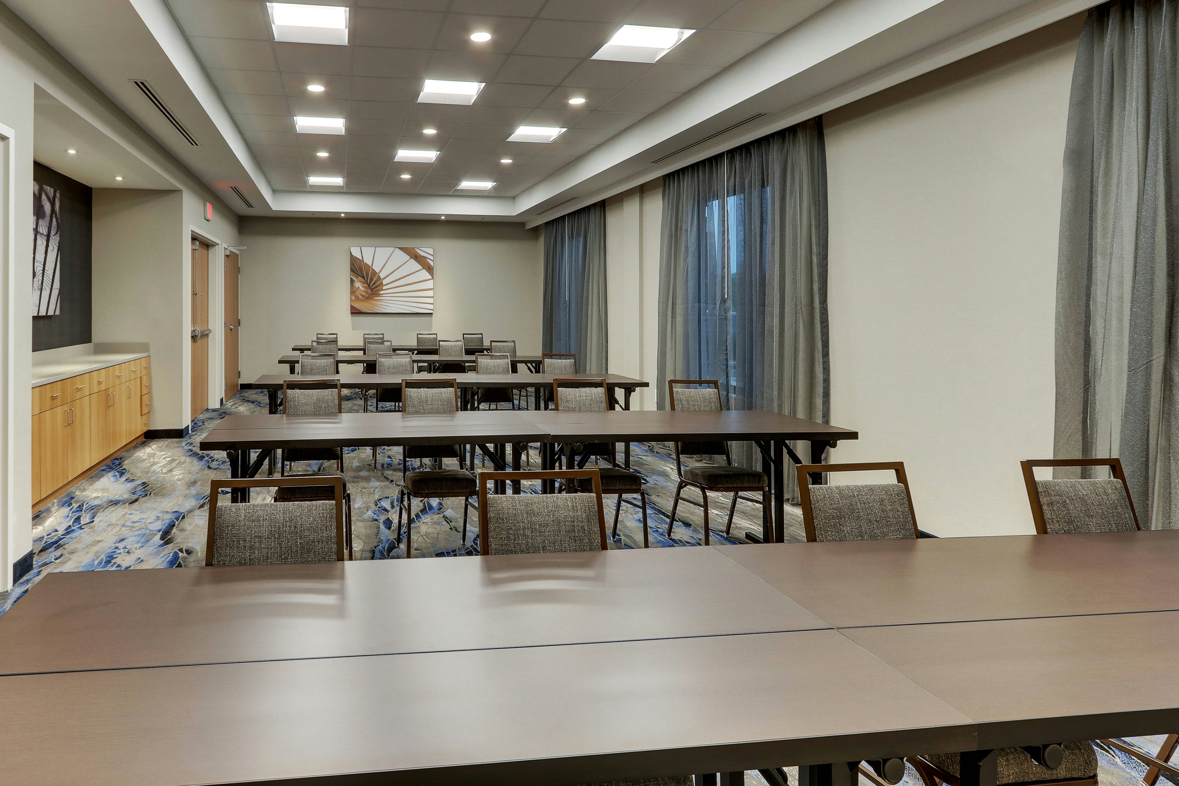 Fairfield by Marriott Inn & Suites Asheville Weaverville
