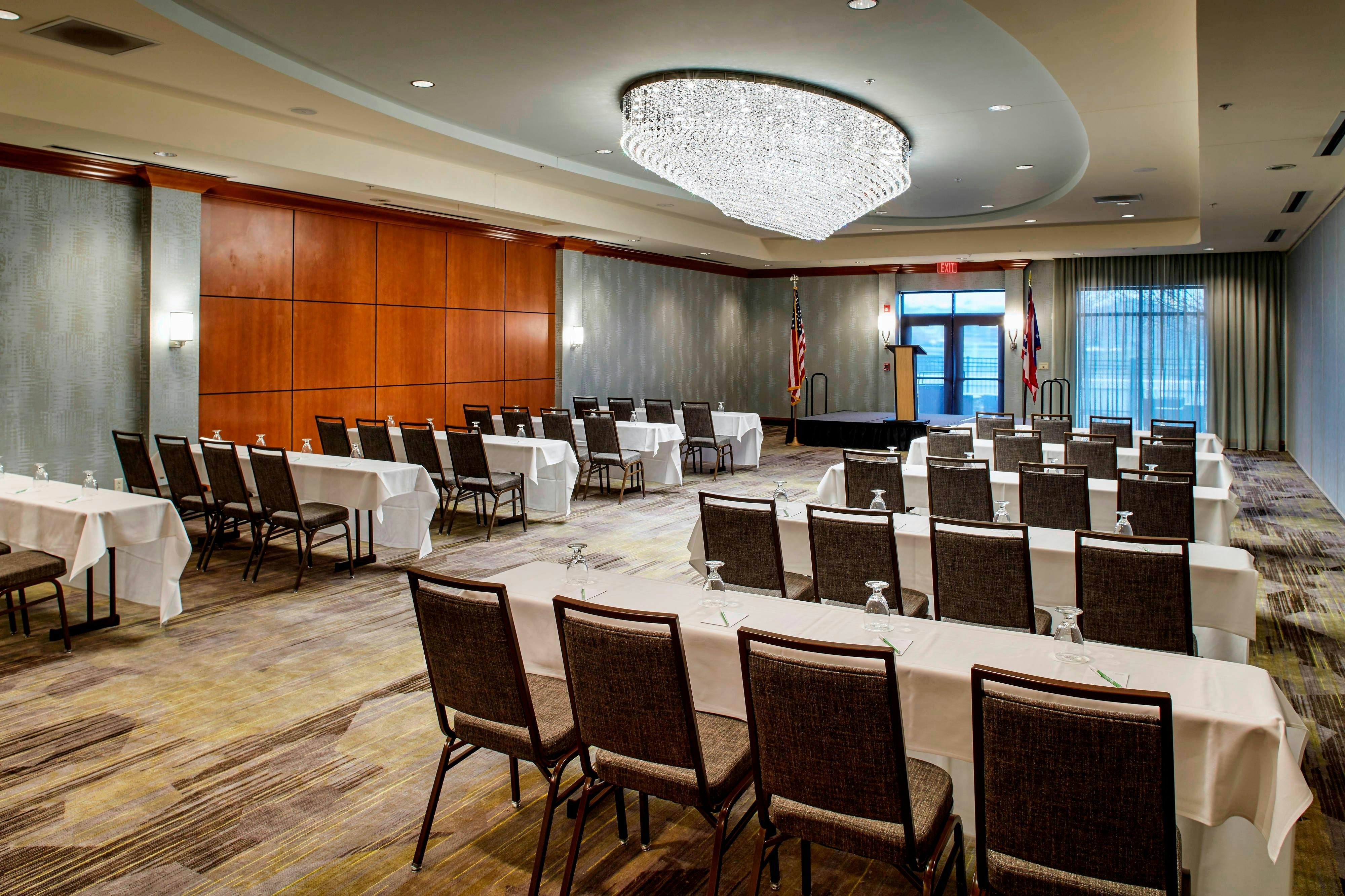 Courtyard by Marriott Hamilton