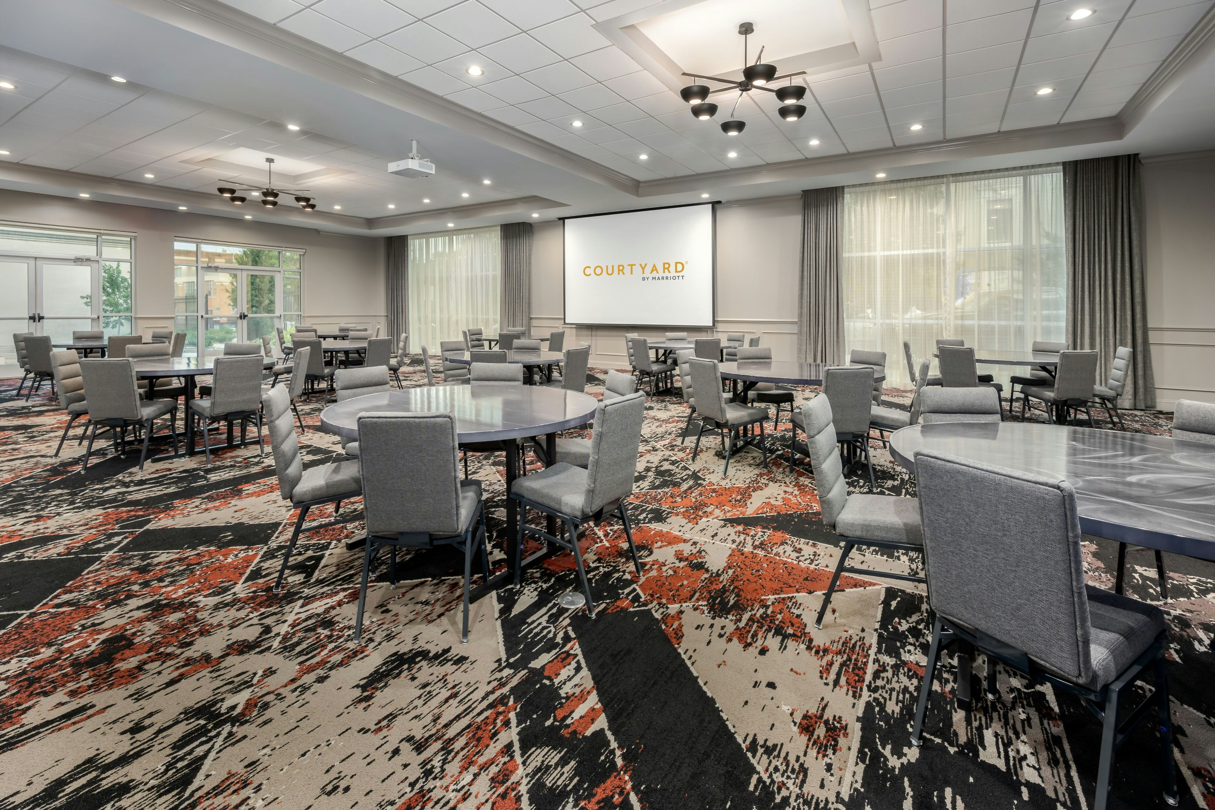Courtyard by Marriott Athens Downtown