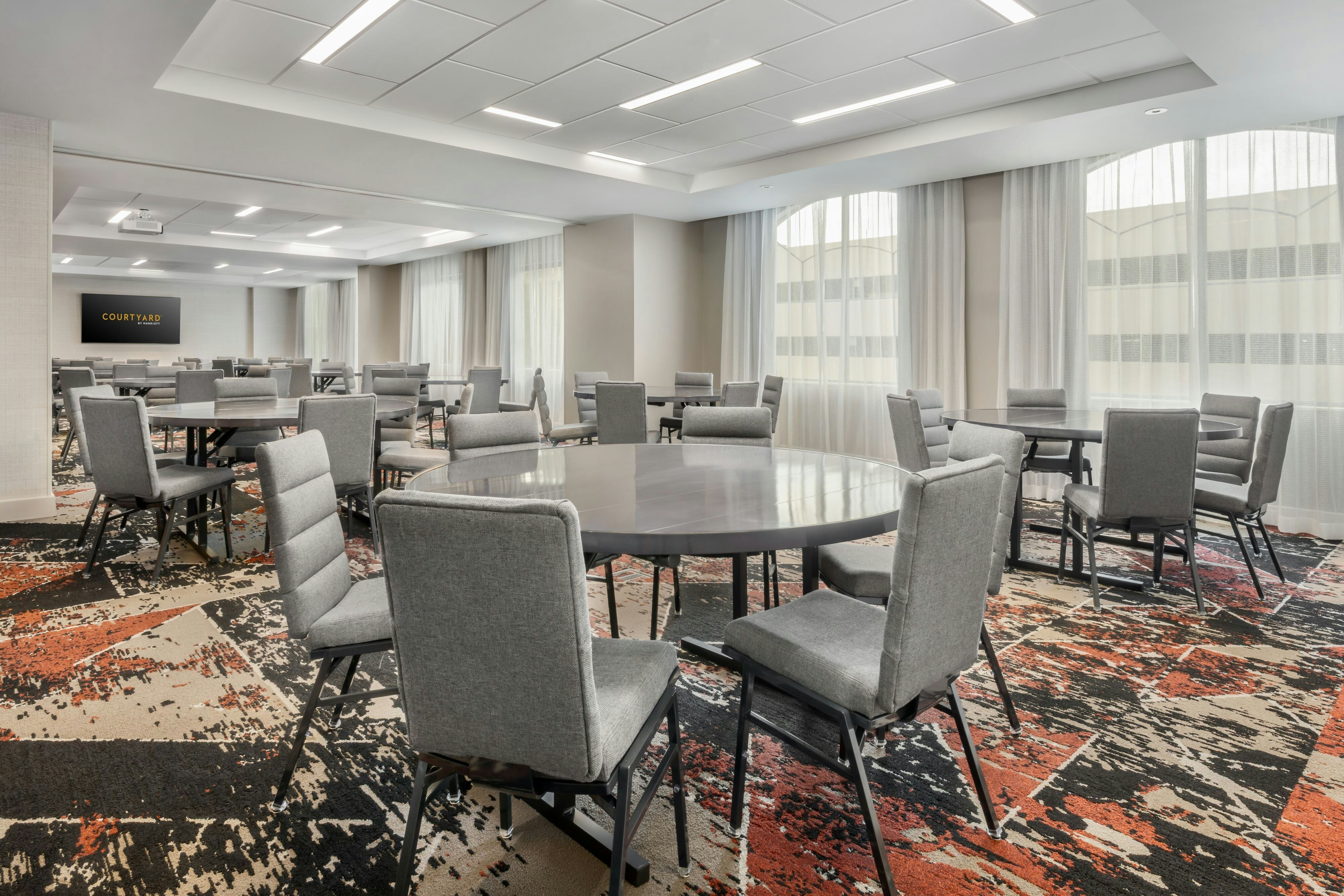 Courtyard by Marriott Athens Downtown