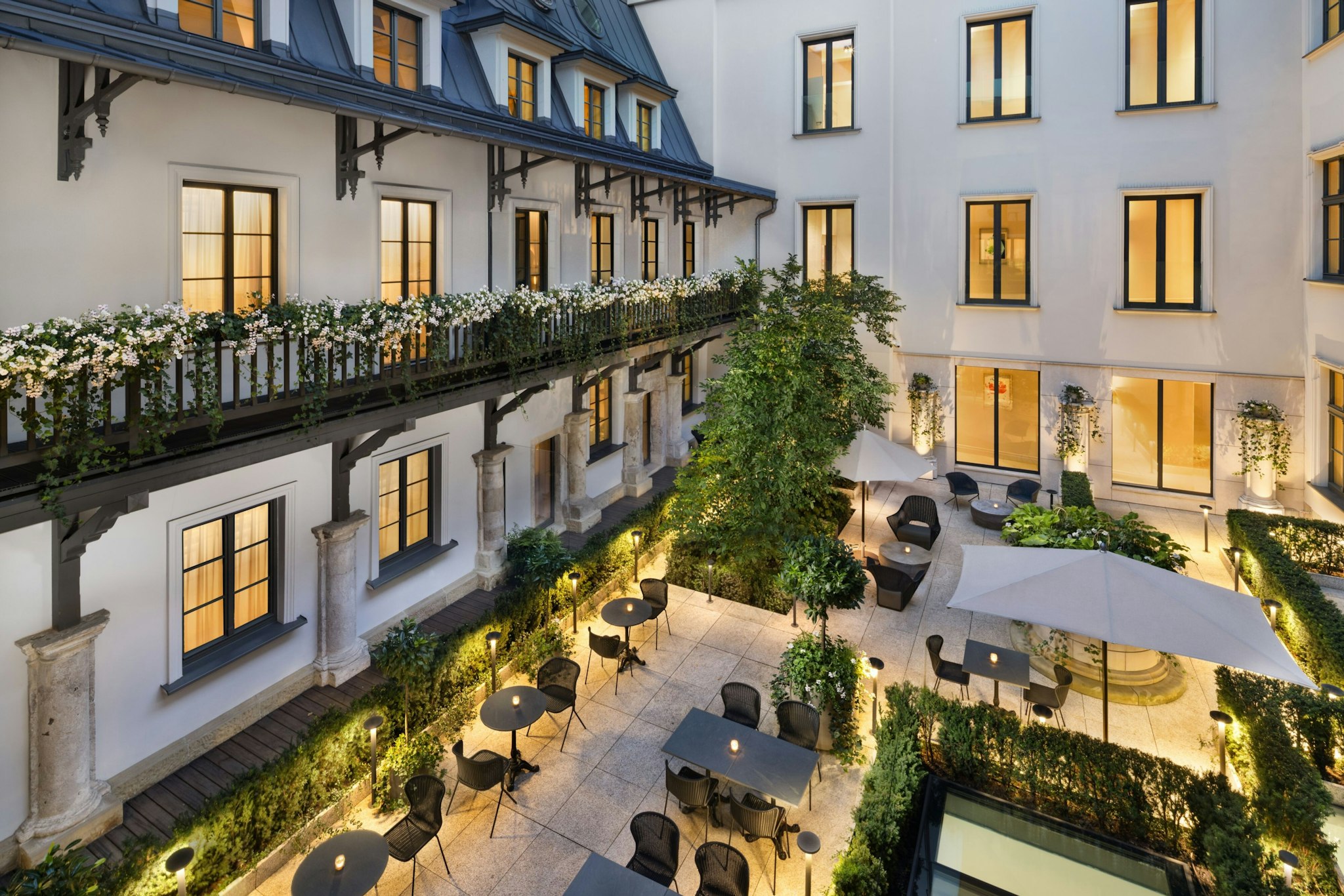 H15 Luxury Palace