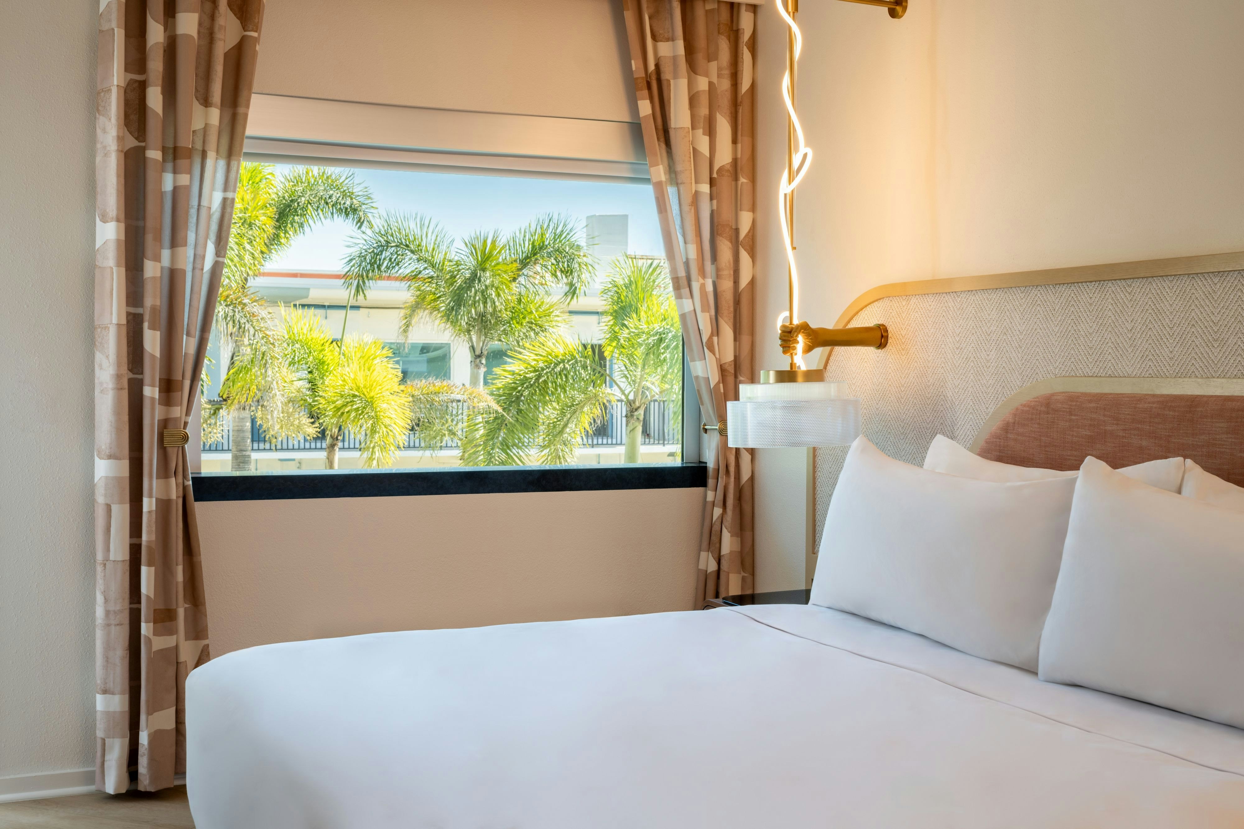 The Luce, St. Pete Beach, a Tribute Portfolio Hotel