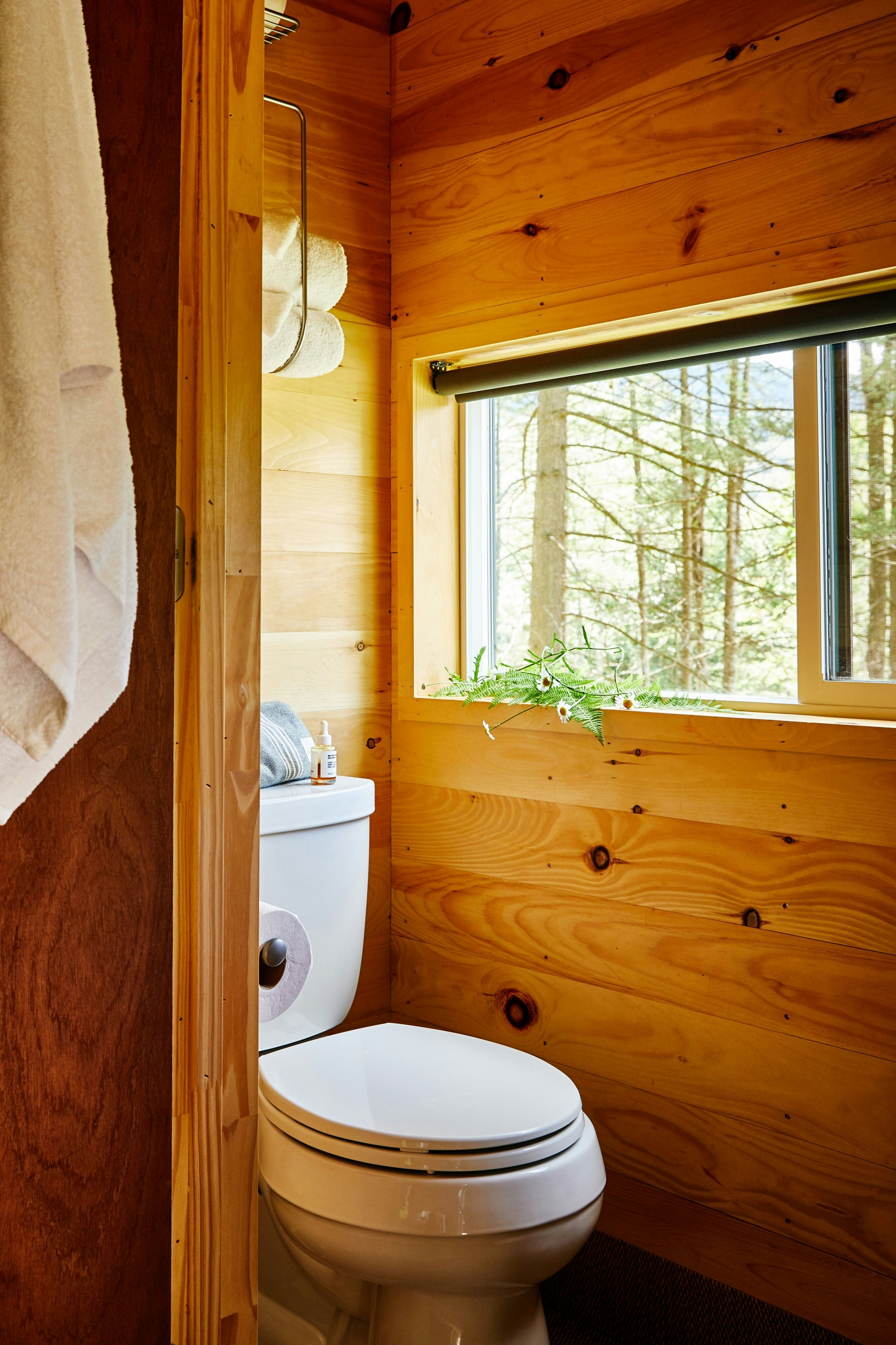 Postcard Cabins Wild Rose, Outdoor Collection by Marriott Bonvoy