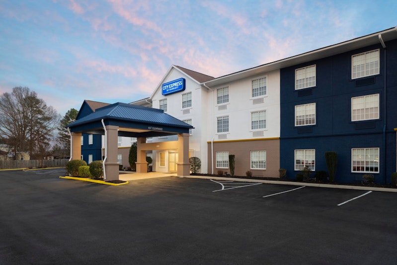 City Express by Marriott Danville