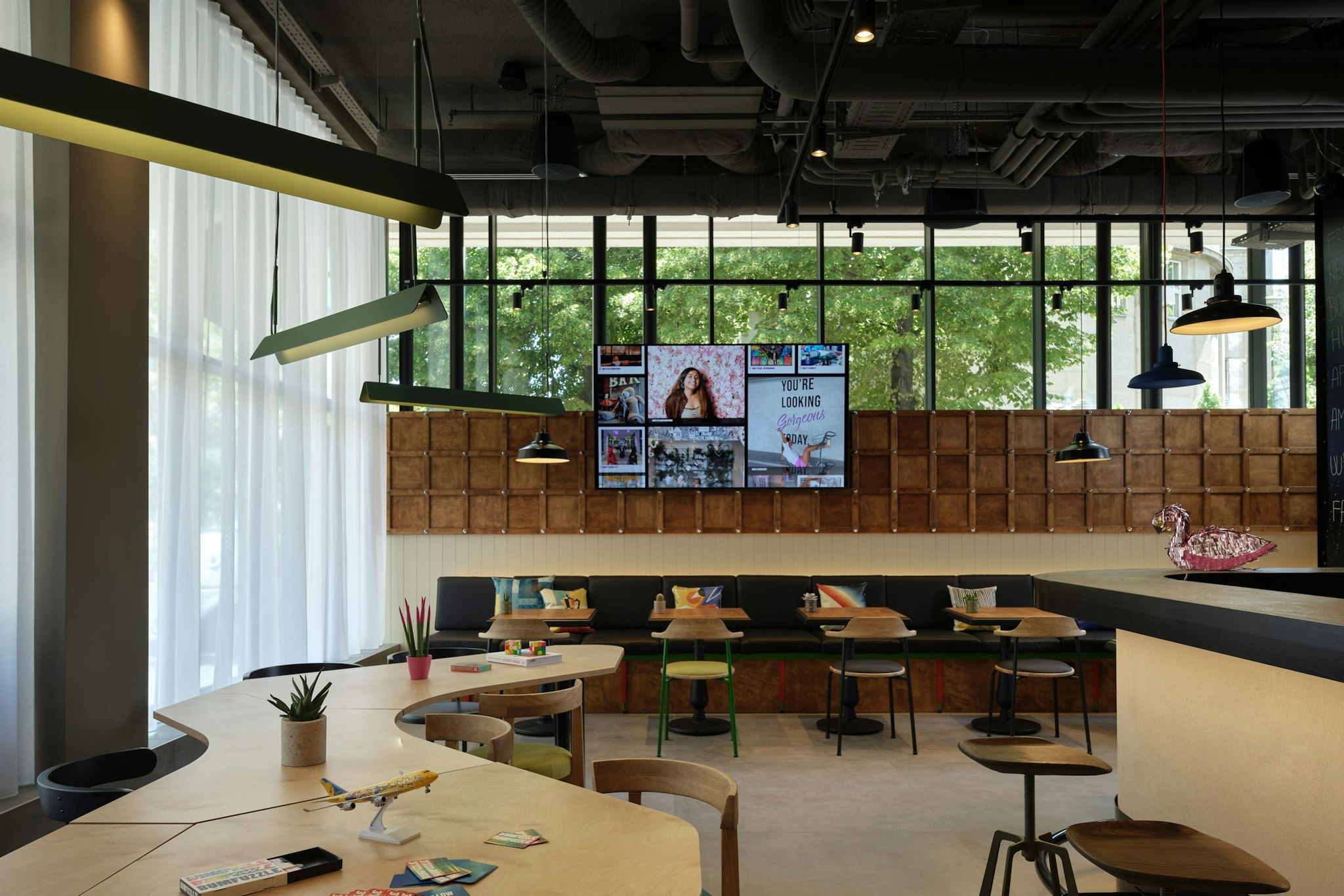 Moxy Belgrade Skadarlija