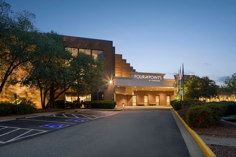 Four Points By Sheraton R