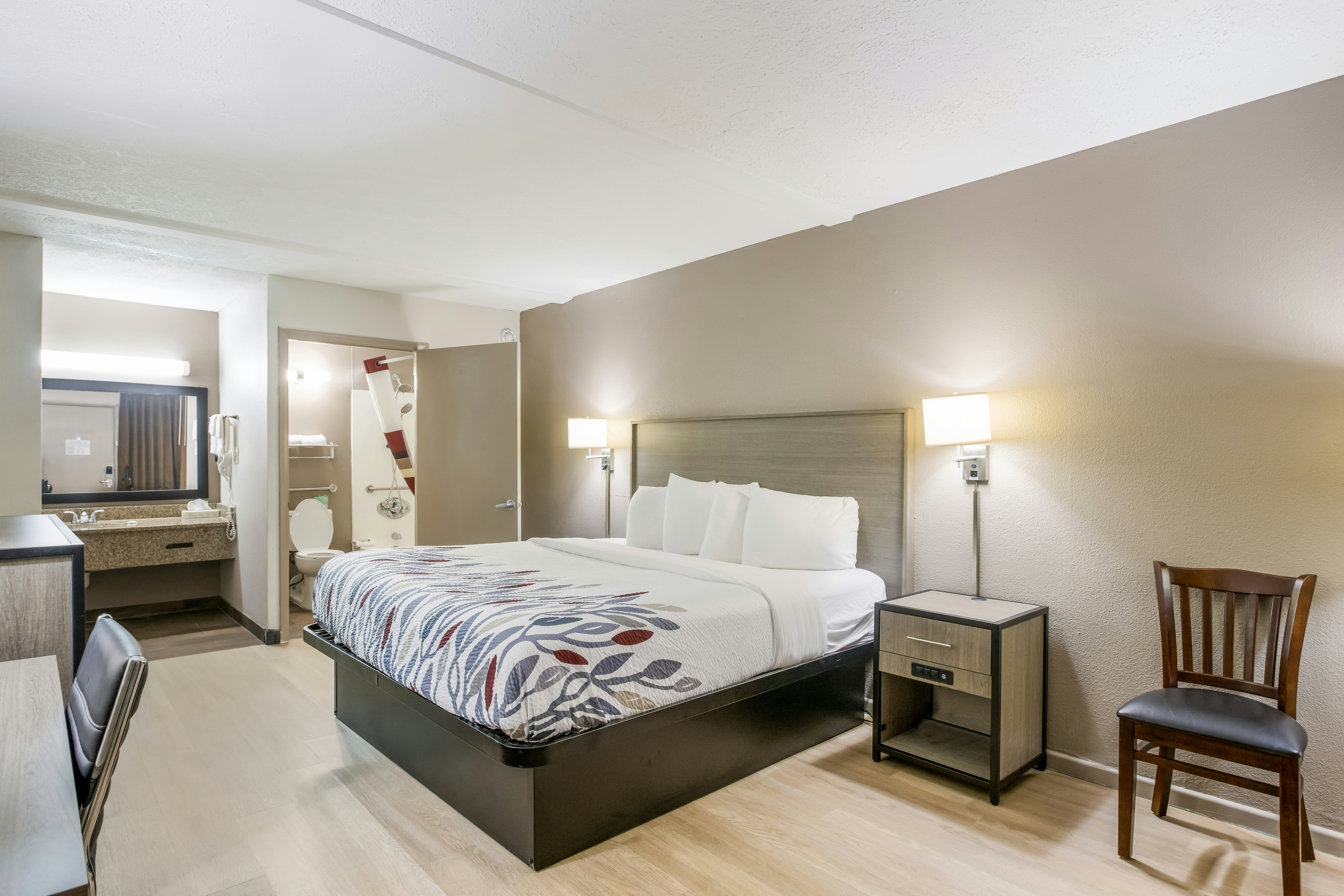 Red Roof Inn Savannah – Richmond Hill/ I-95