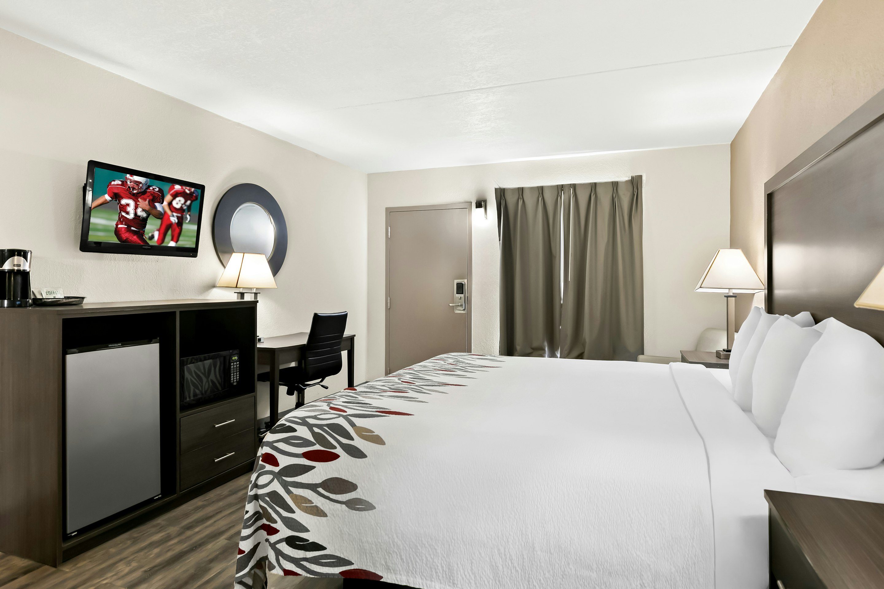 Red Roof Inn Suites Duncan
