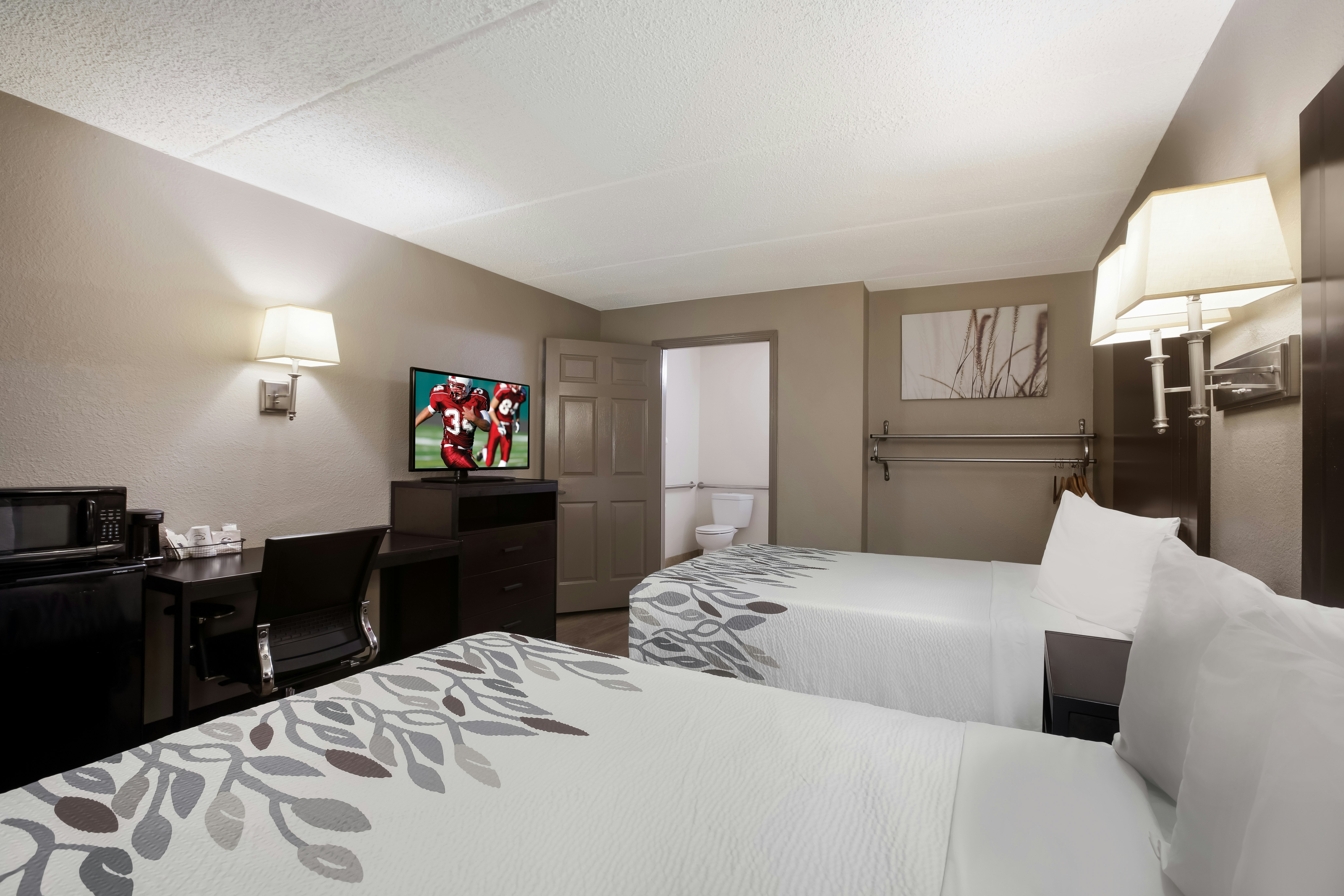 ADA Accessible 2 Full Beds Non-Smoking