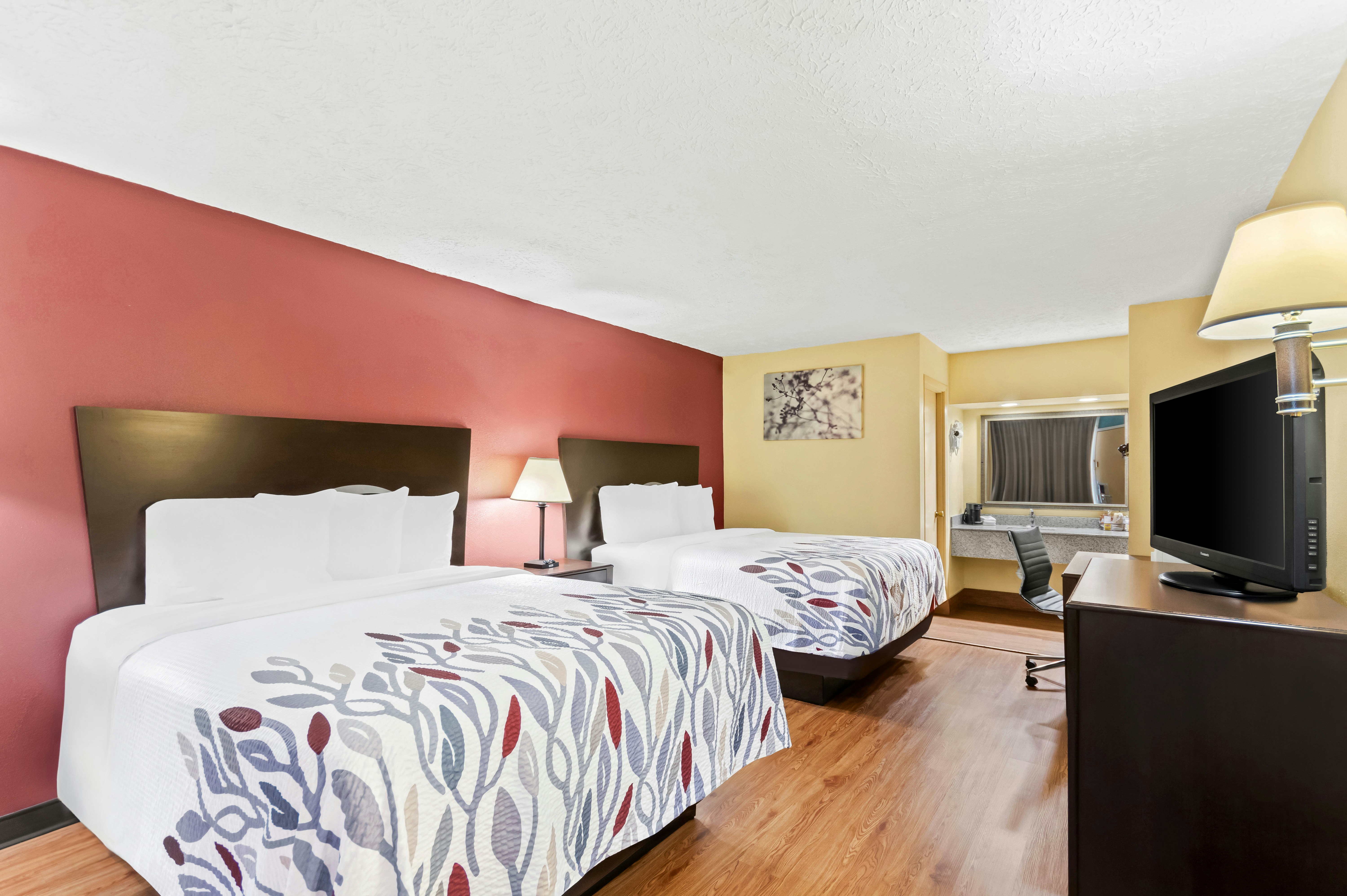 Superior 2 Queen Beds Non-Smoking