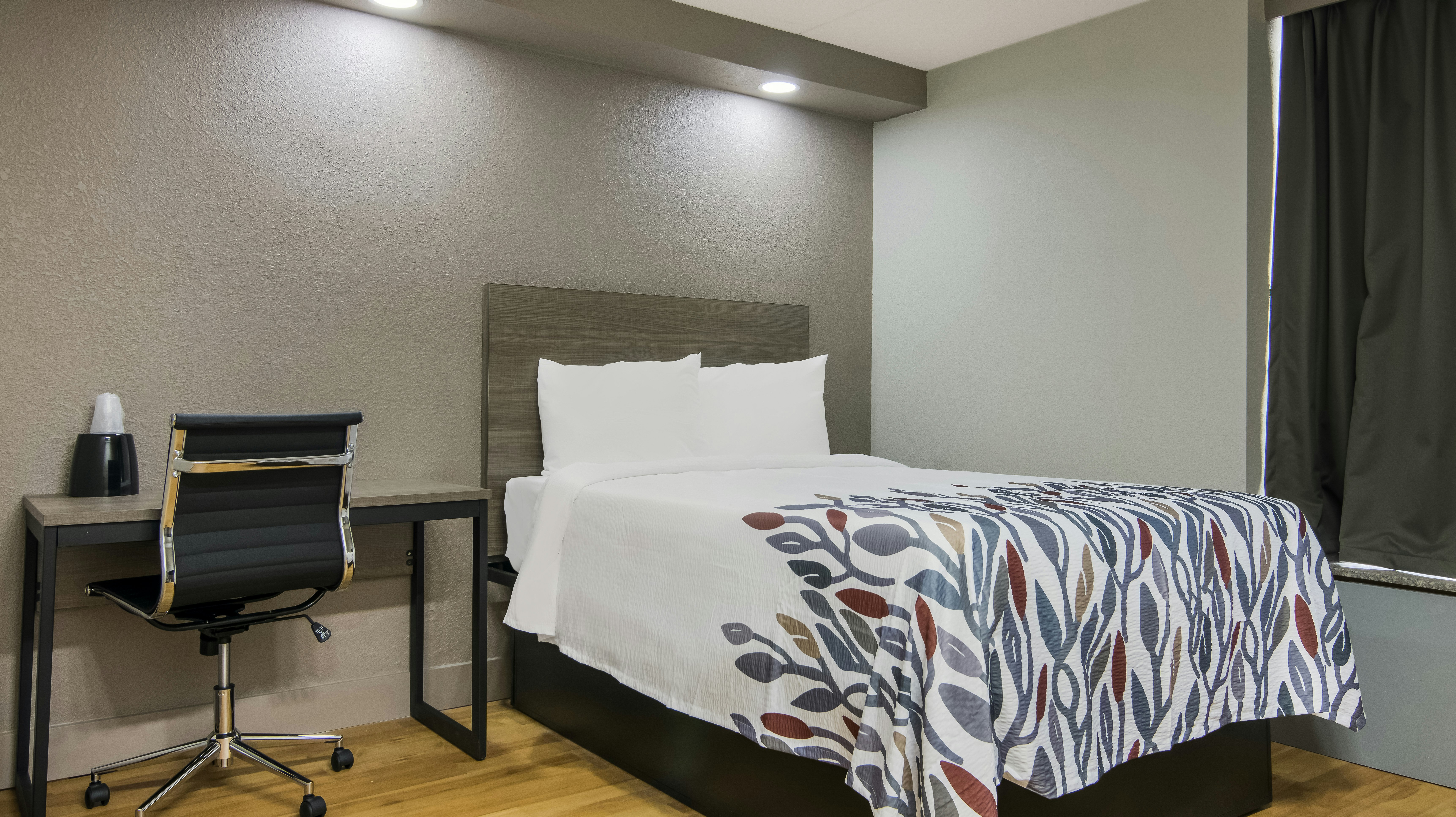 Red Roof Inn Conference Center Chicago – Aurora/Fox Valley
