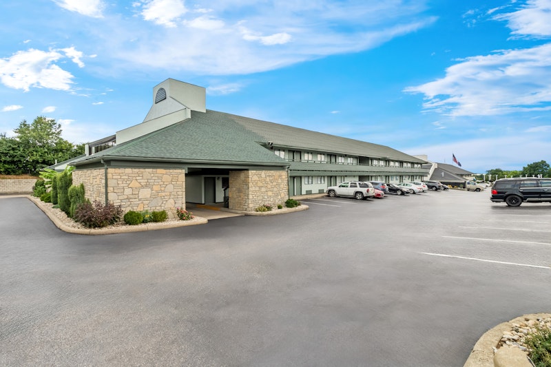 HomeTowne Studios Florence, KY-Cincinnati Airport