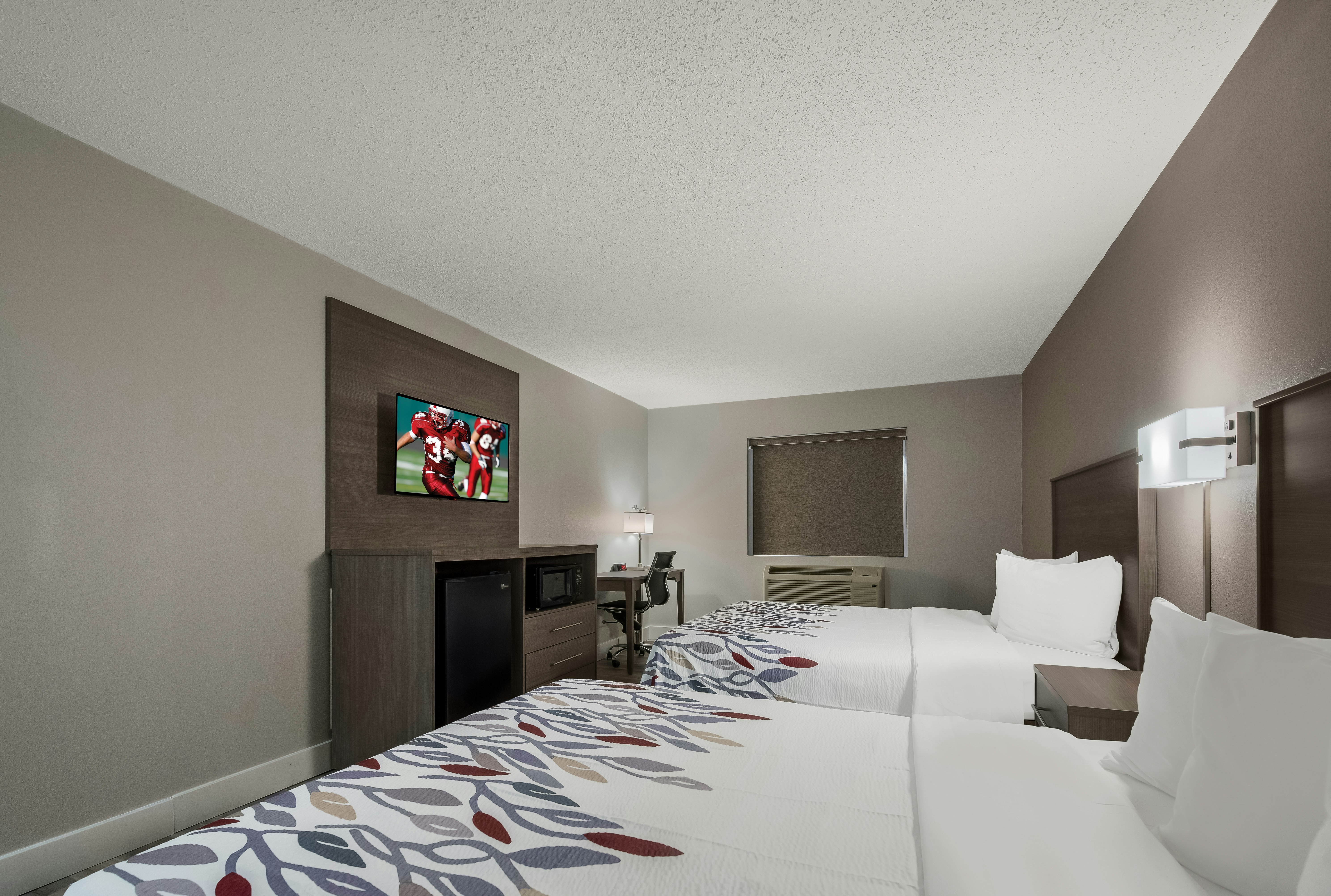 Red Roof Inn Suites Vineland – Buena