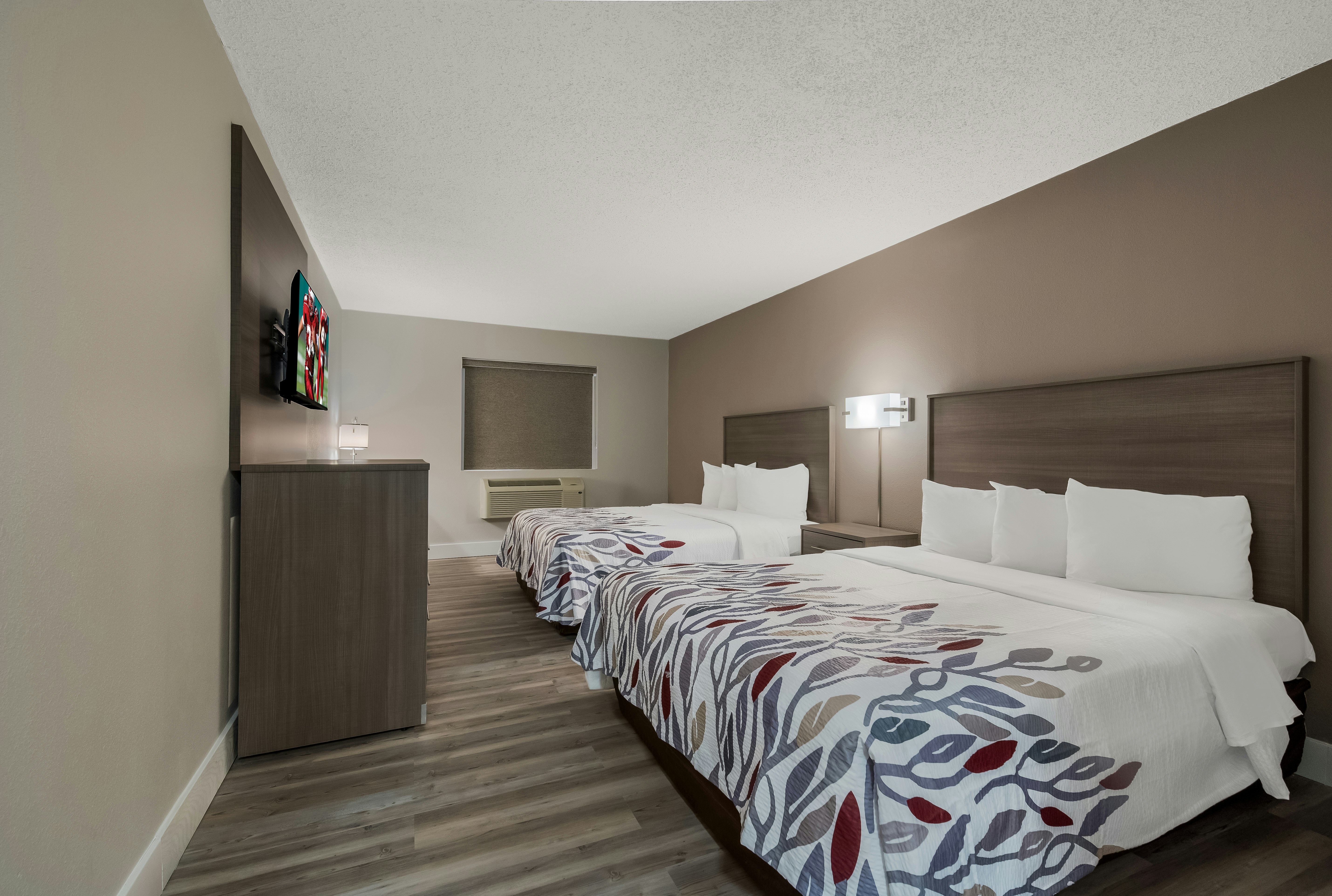Red Roof Inn Suites Vineland – Buena