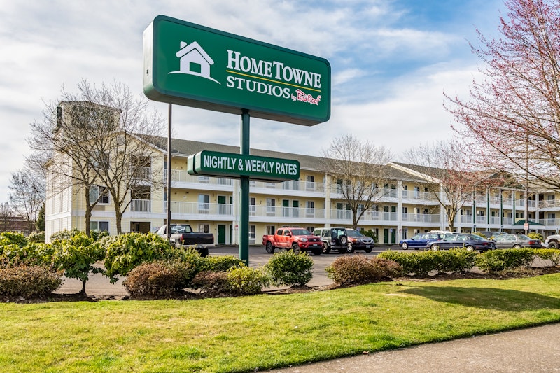 HomeTowne Studios Eugene – Springfield