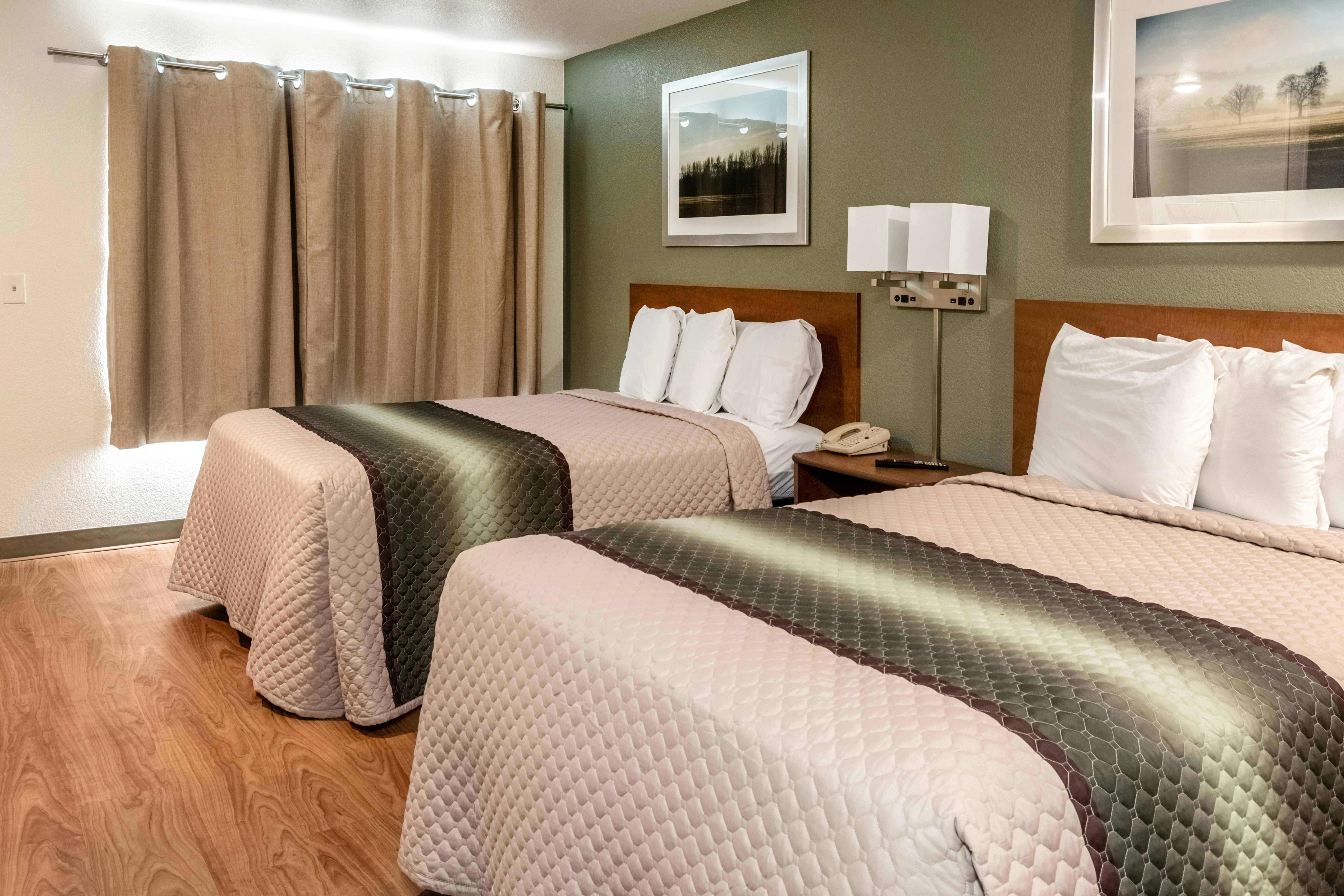 Studio 2 Full Beds Non-Smoking