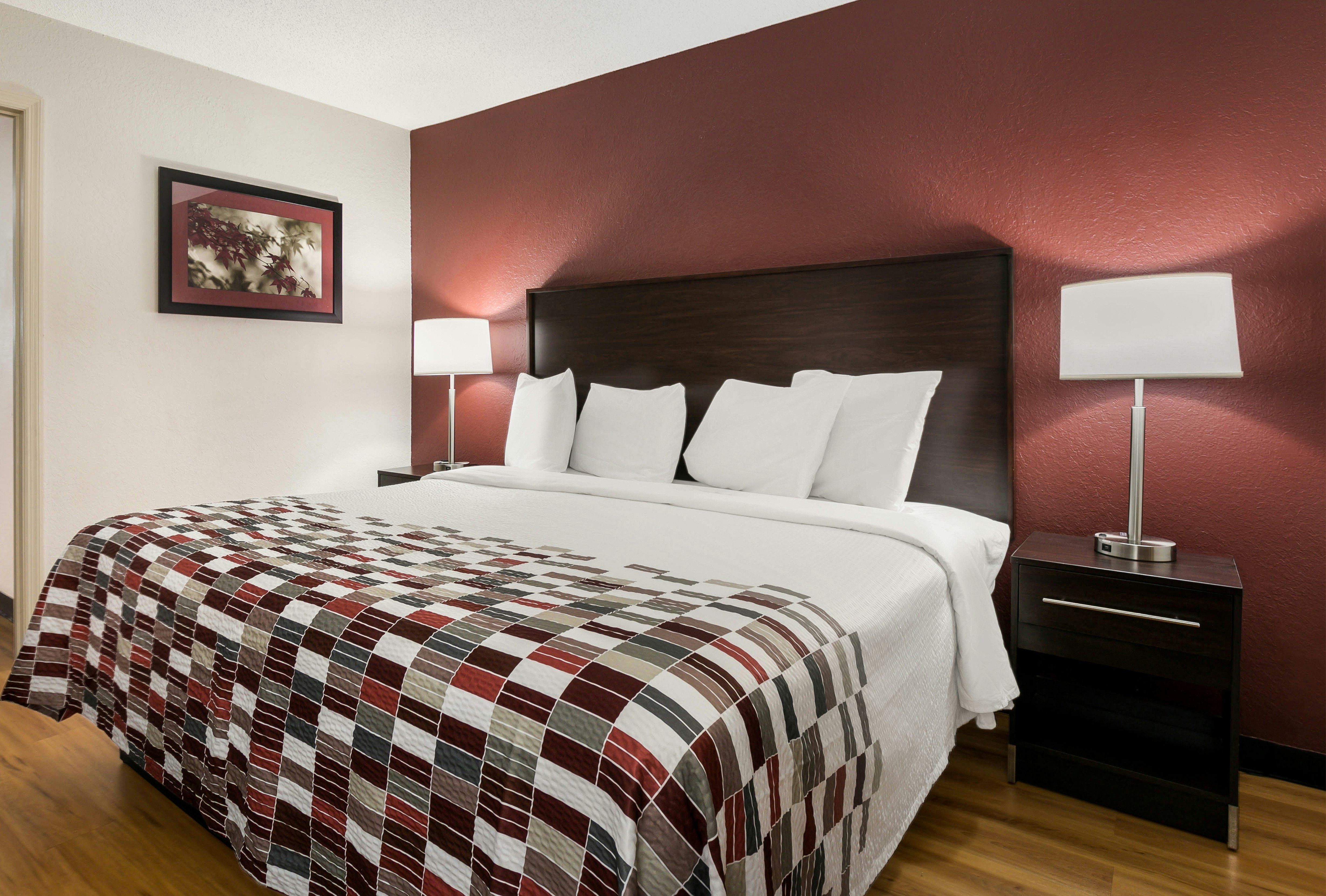 Red Roof Inn Suites Knoxville East