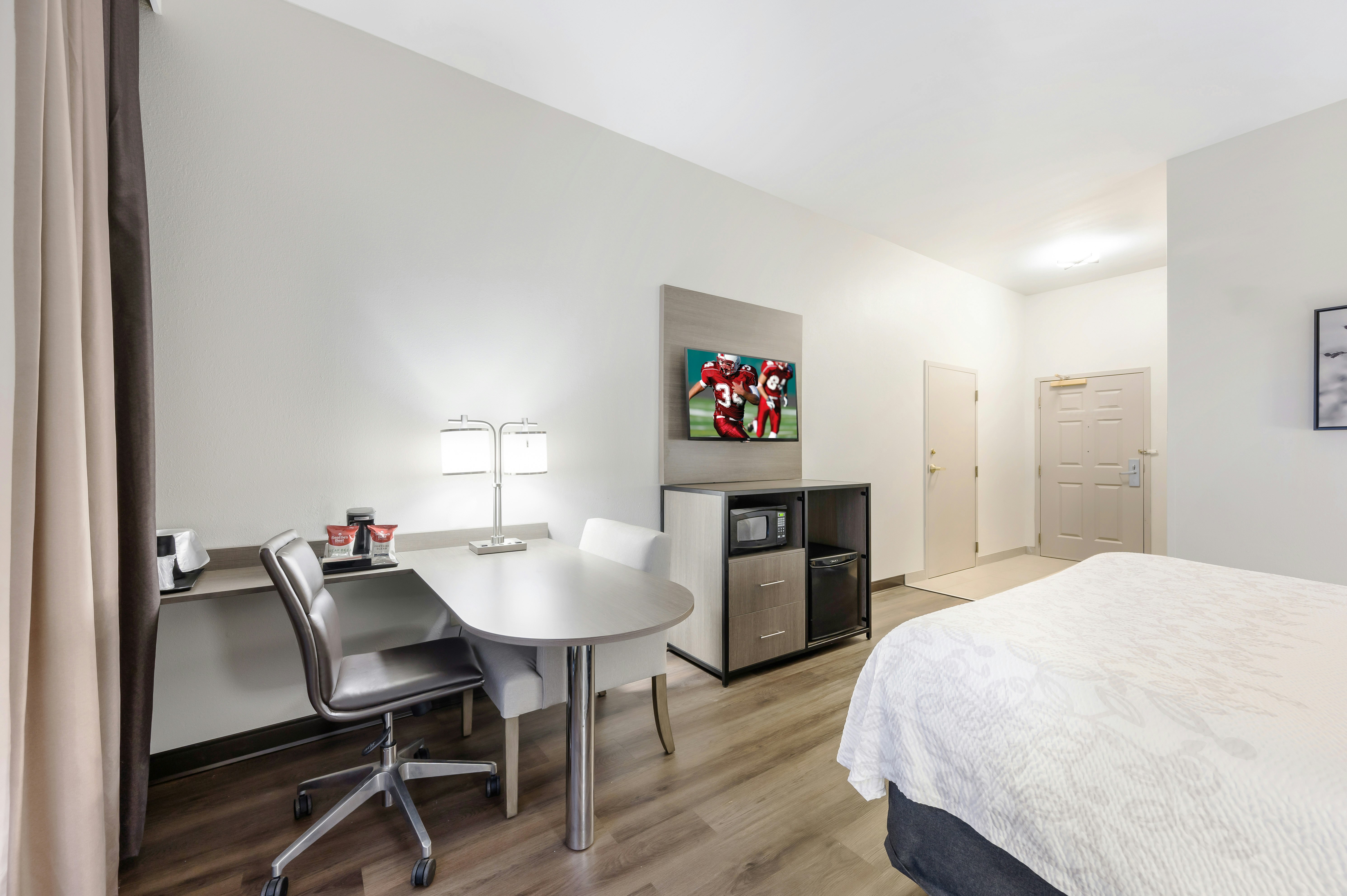 Red Roof PLUS+ Suites Birmingham – Bessemer