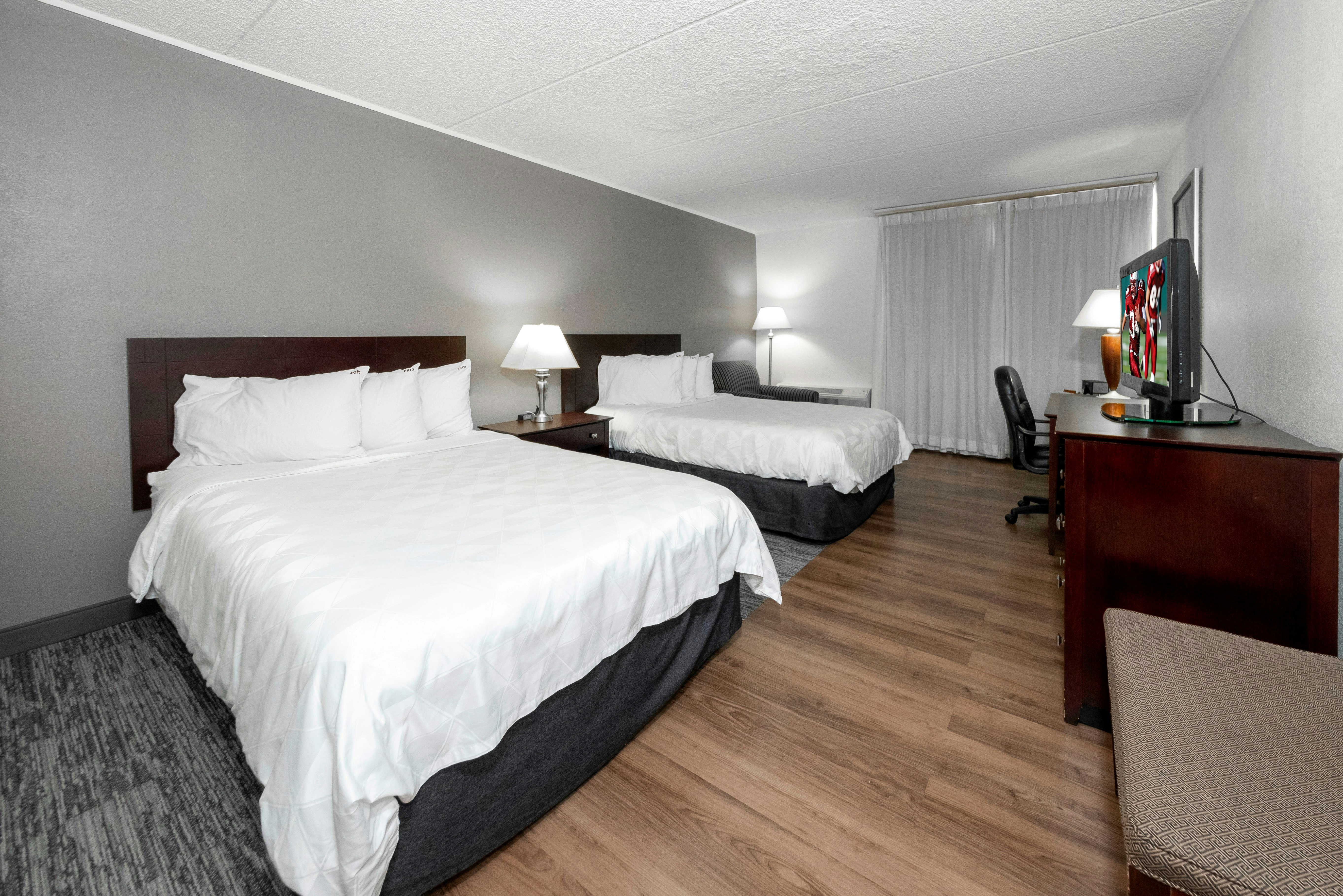 ADA Deluxe 2 Full Beds Non-Smoking