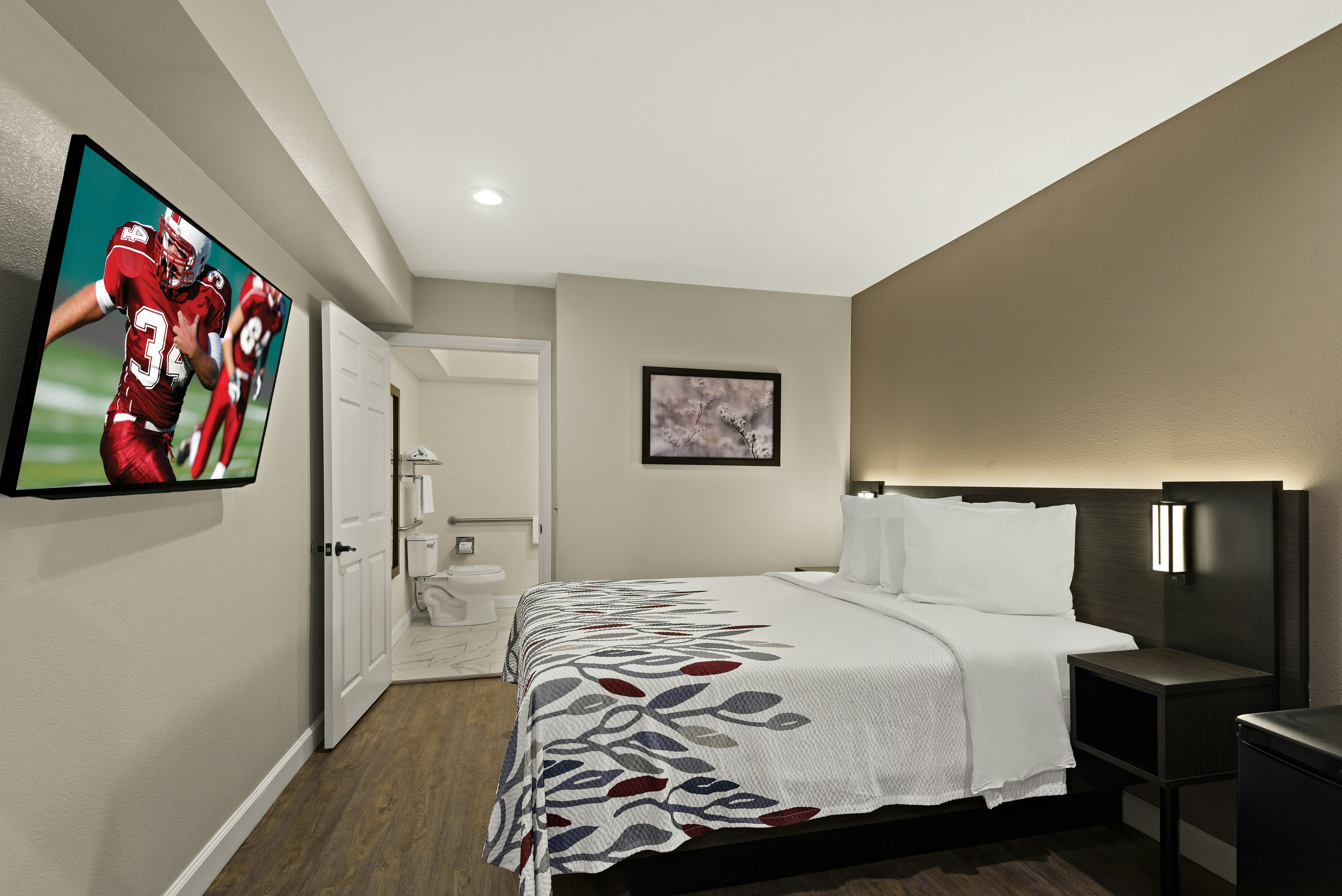 Red Roof Inn Carson – Wilmington, CA