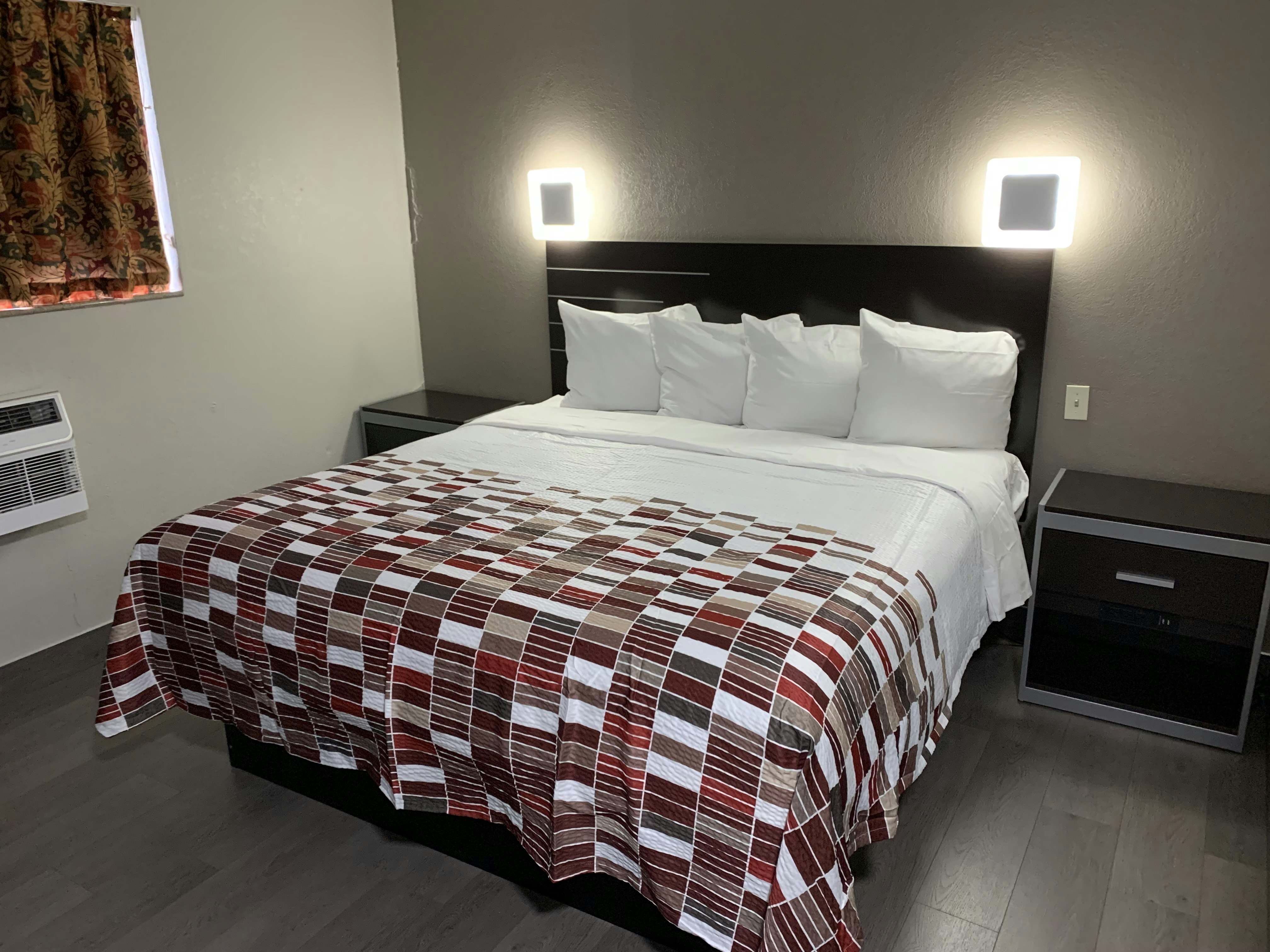 Red Roof Inn Copiague