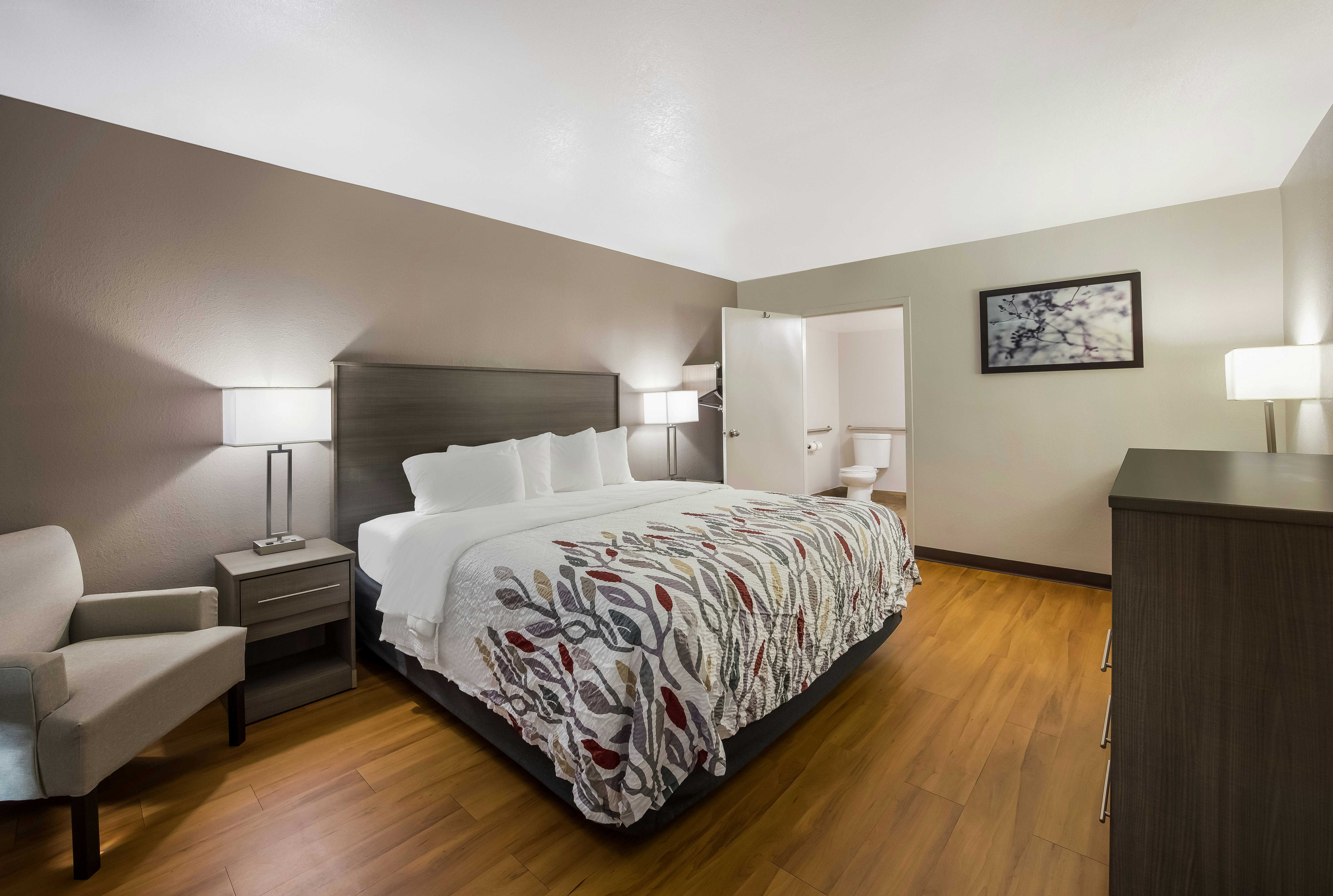 Red Roof Inn Suites Thomasville