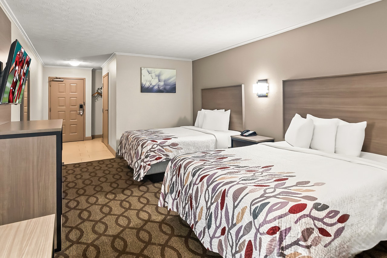 Red Roof Inn Suites Lexington – Hamburg