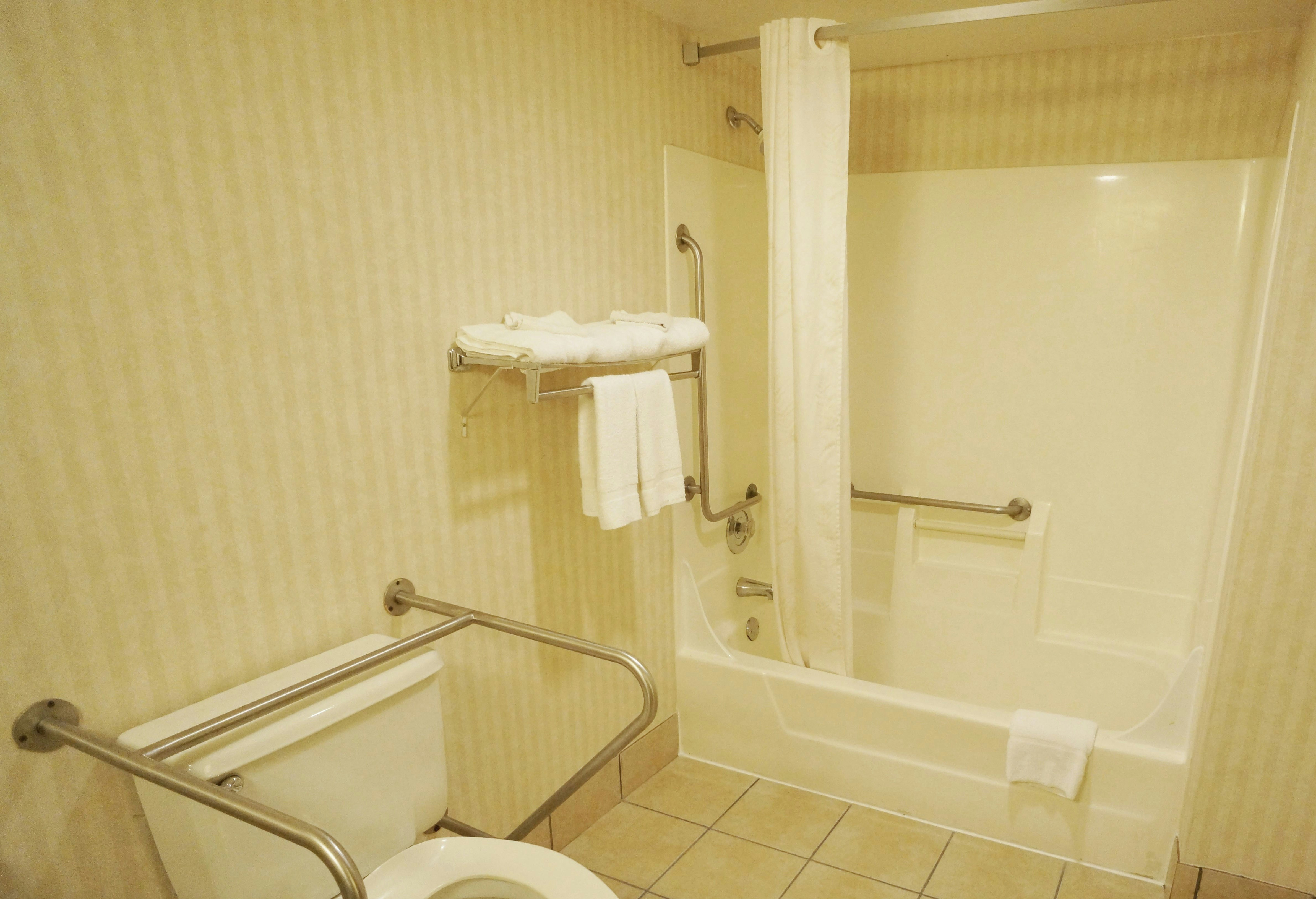 Red Roof Inn Gurnee – Waukegan