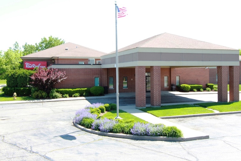 Red Roof Inn Gurnee – Waukegan