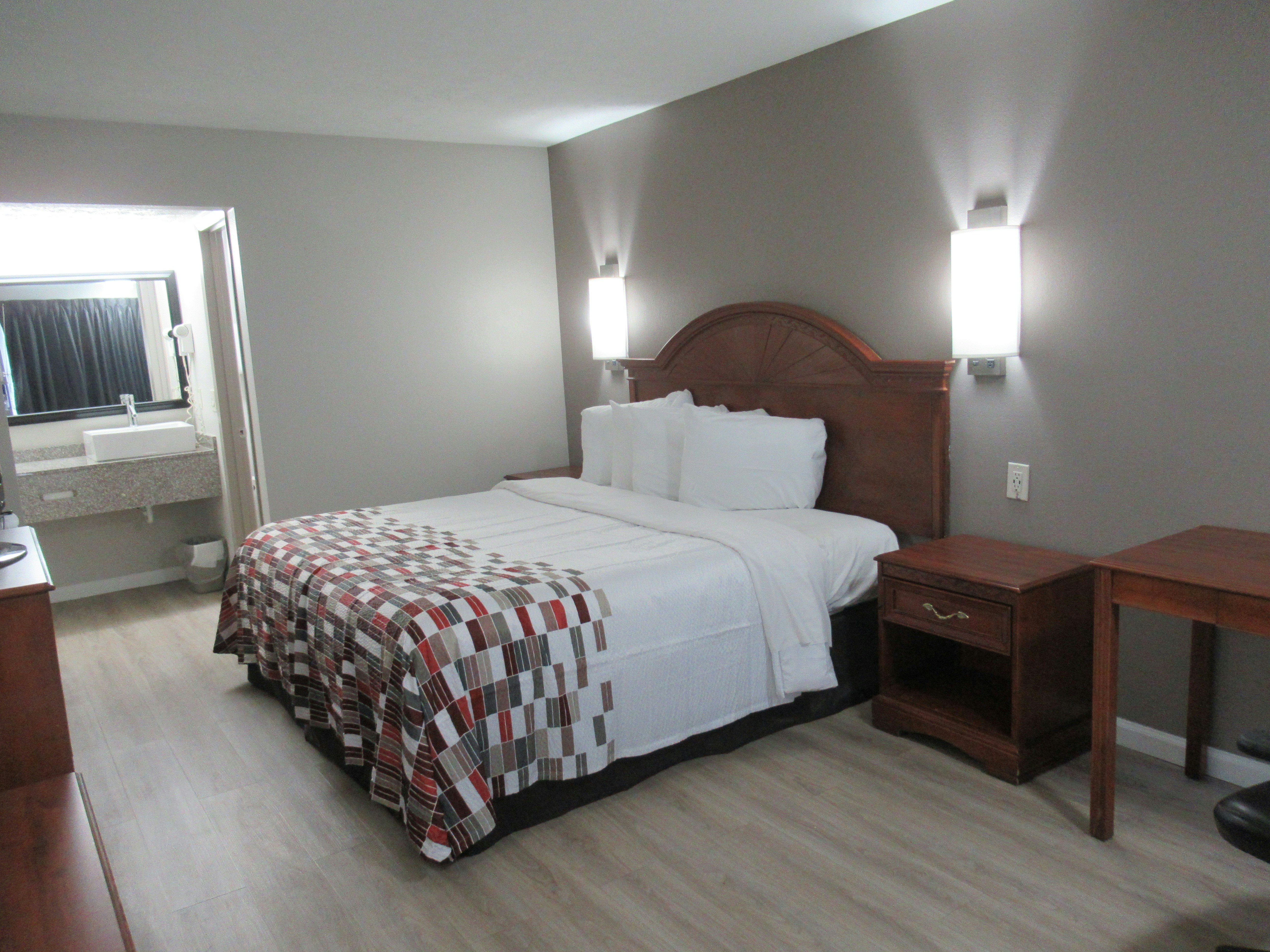 Red Roof Inn Walton – Richwood