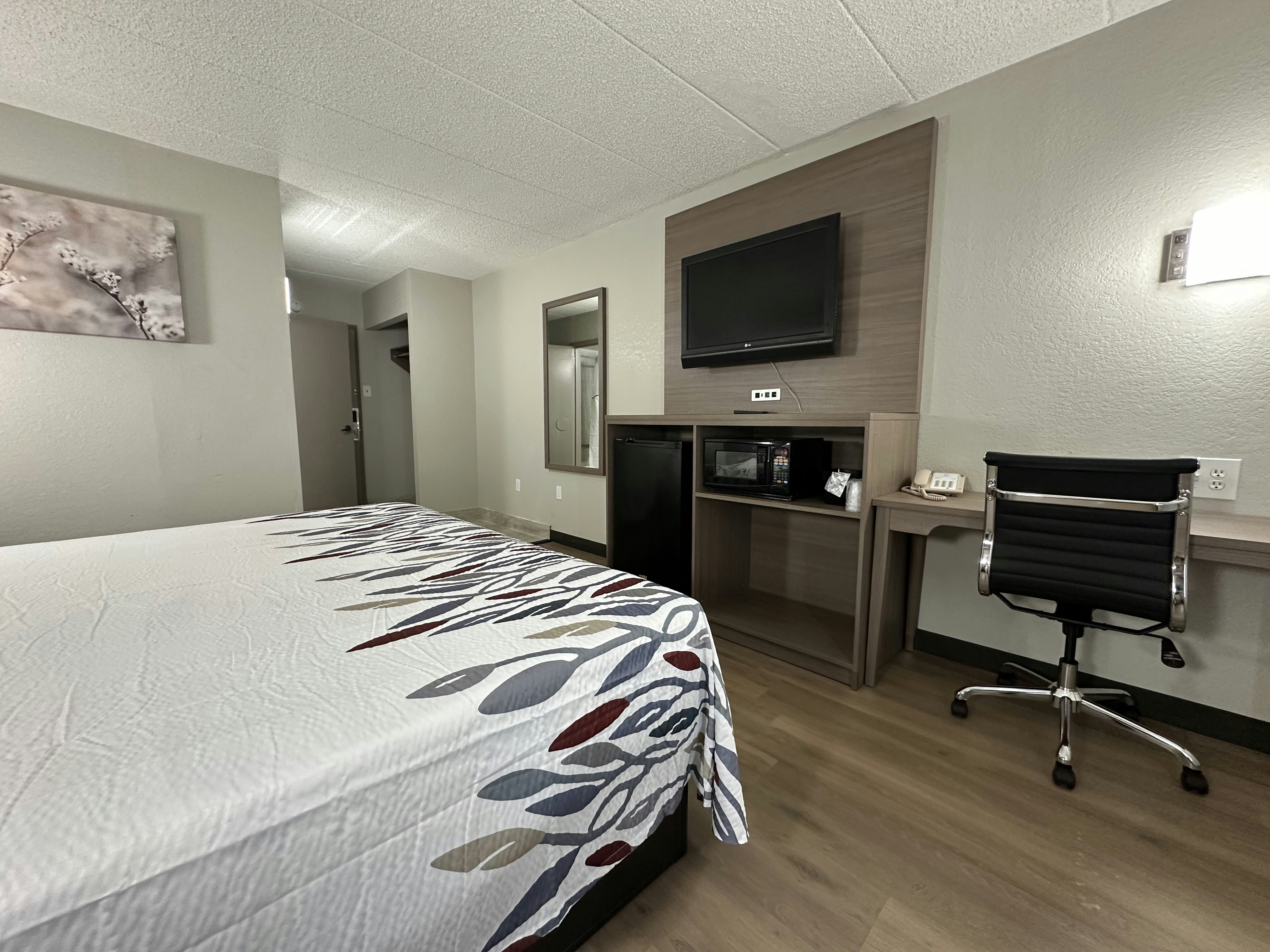 Red Roof Inn Richmond, VA – W Broad St