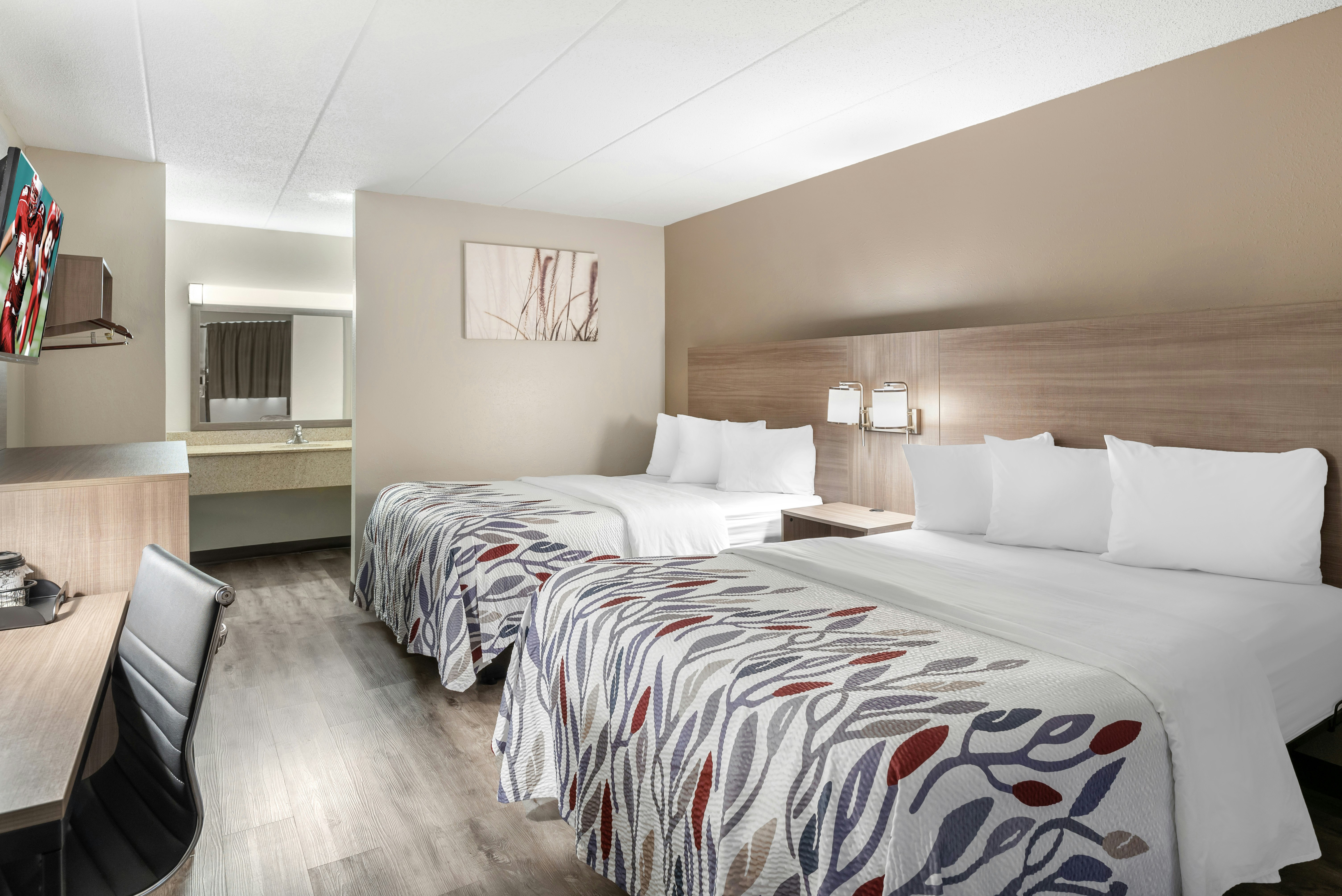Deluxe 2 Queen Beds Non-Smoking