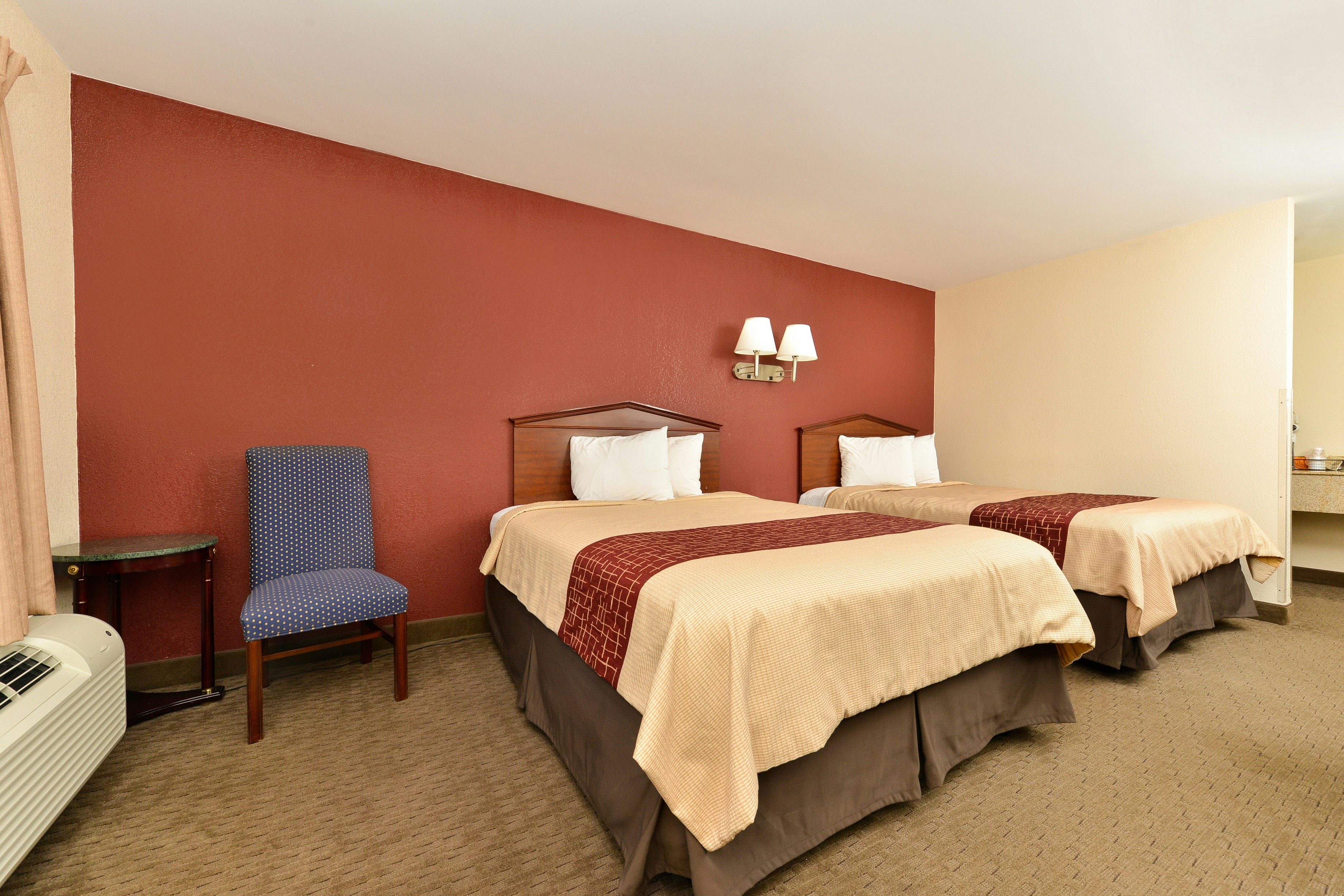 Deluxe 2 Queen Beds Non-Smoking