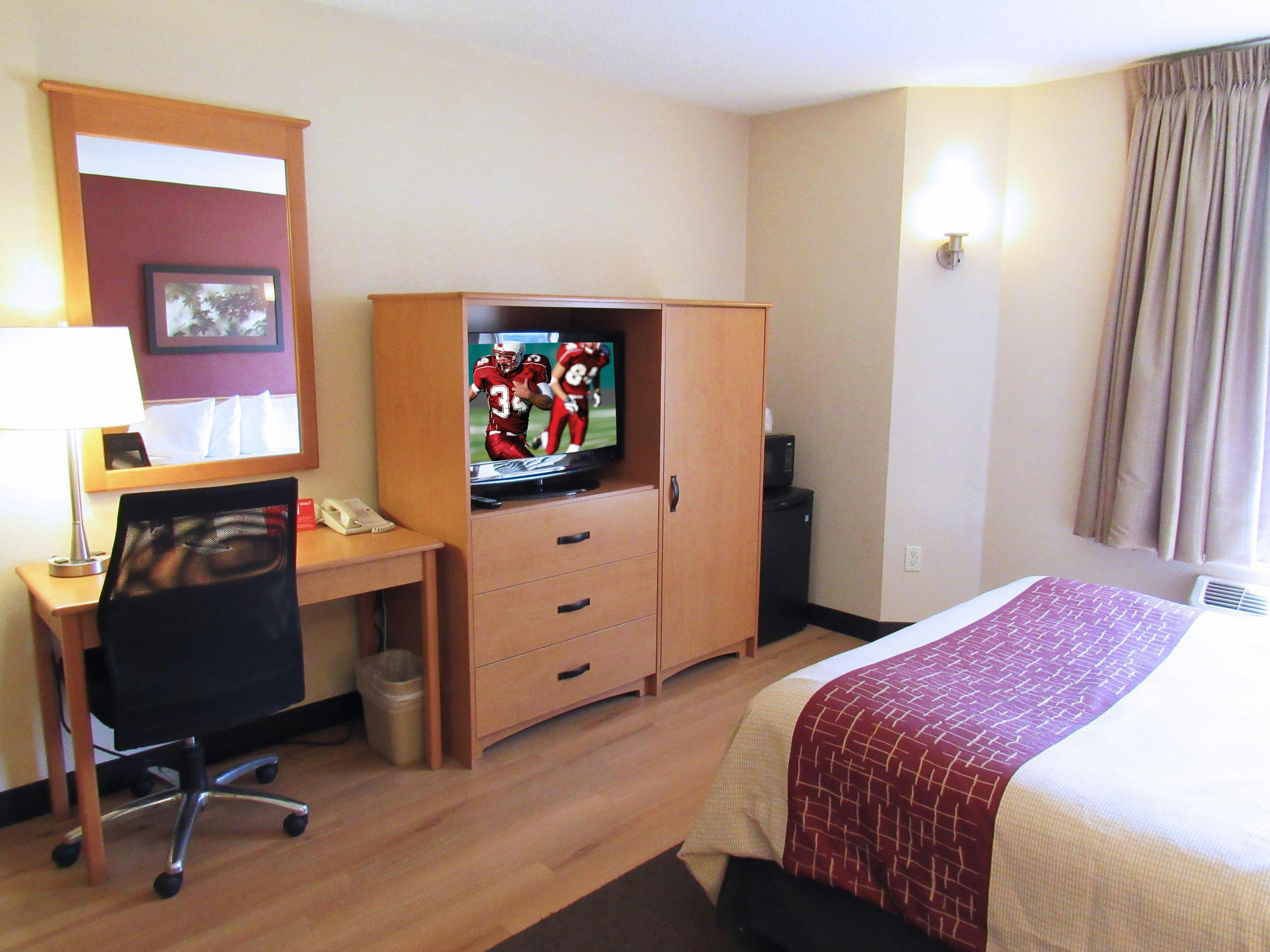 Red Roof Inn Fargo – I-94/ Medical Center