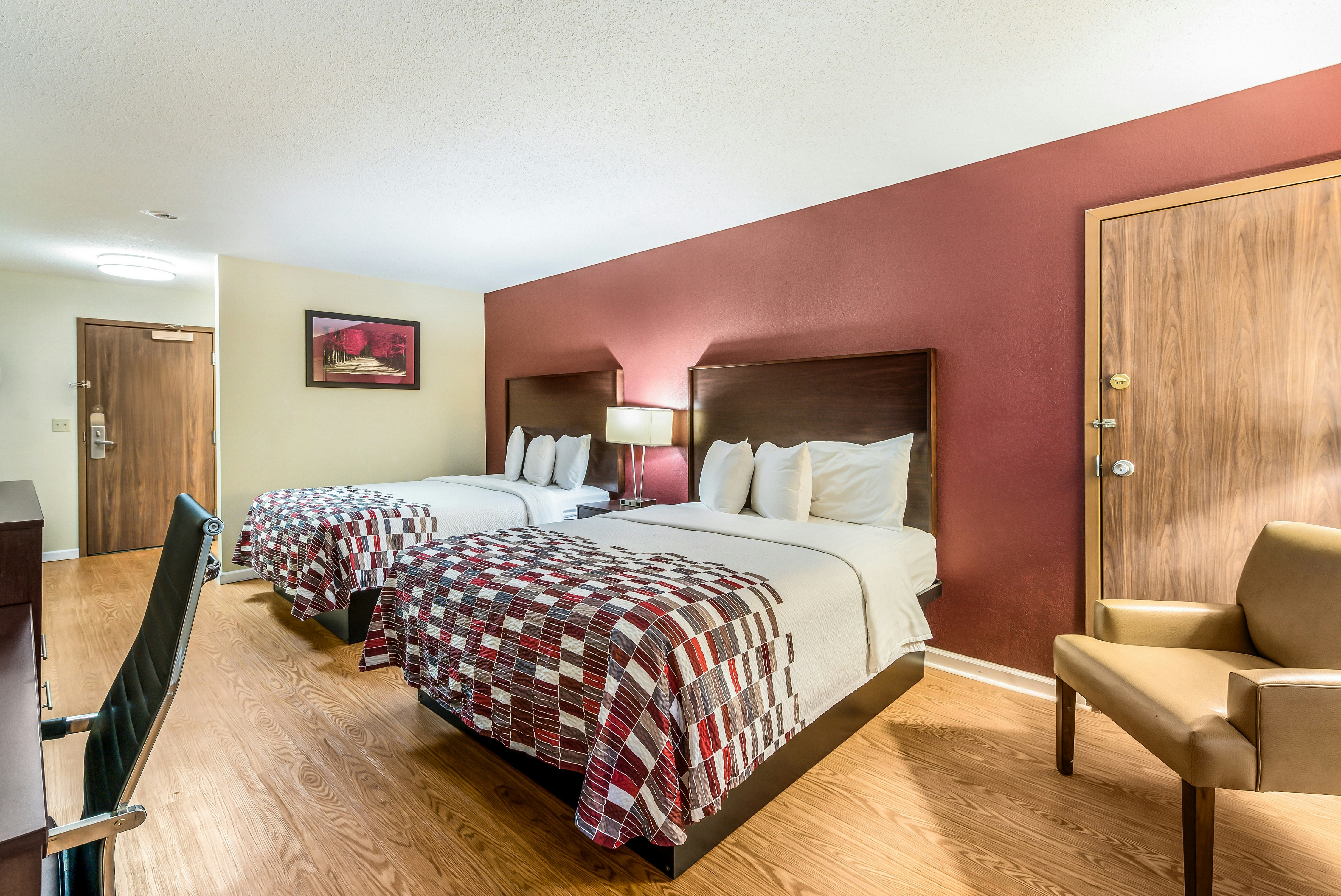 Deluxe 2 Queen Beds Non-Smoking