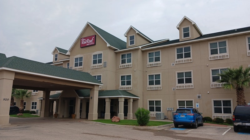Red Roof Inn Suites Midland