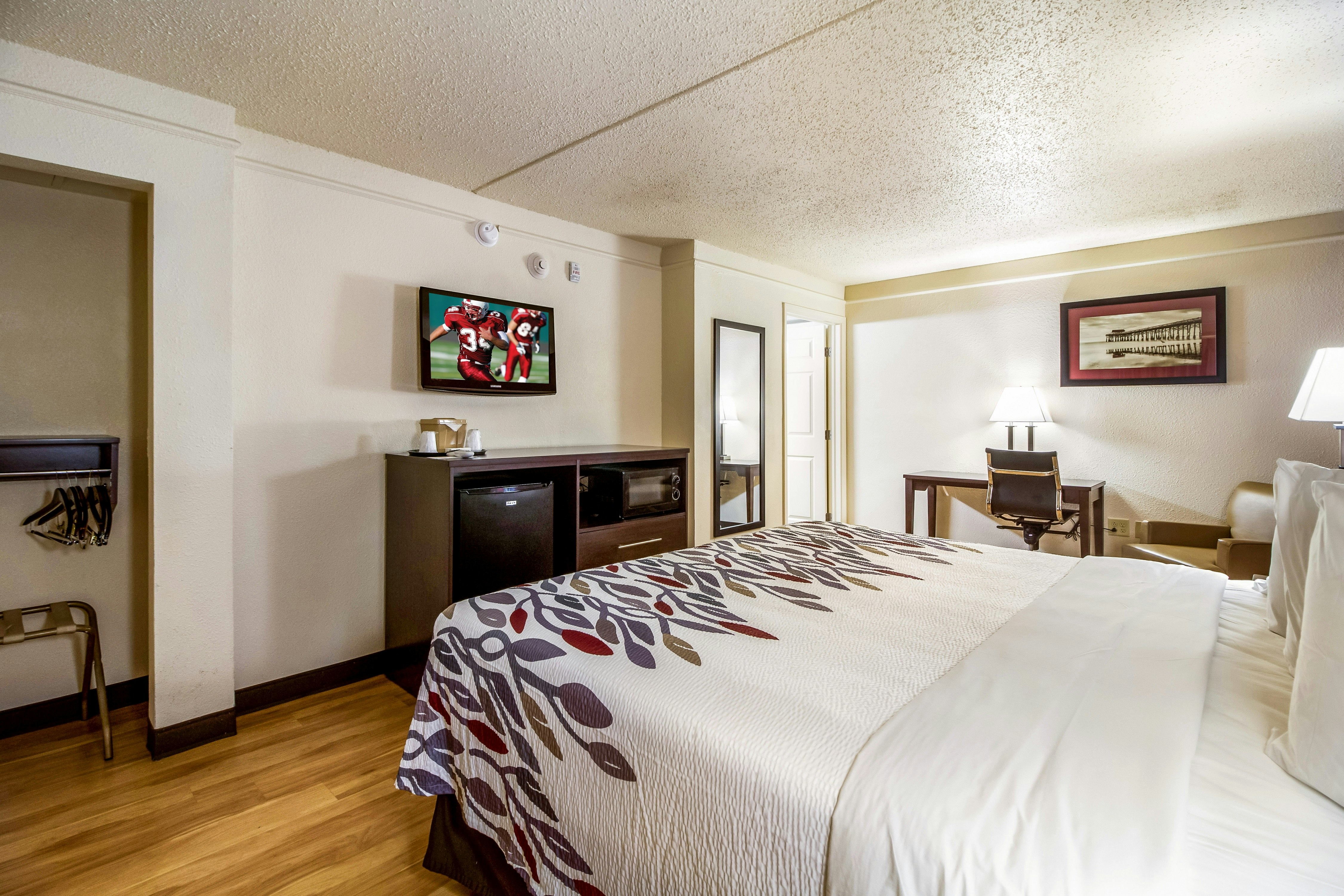 Red Roof Inn Houston East – I-10