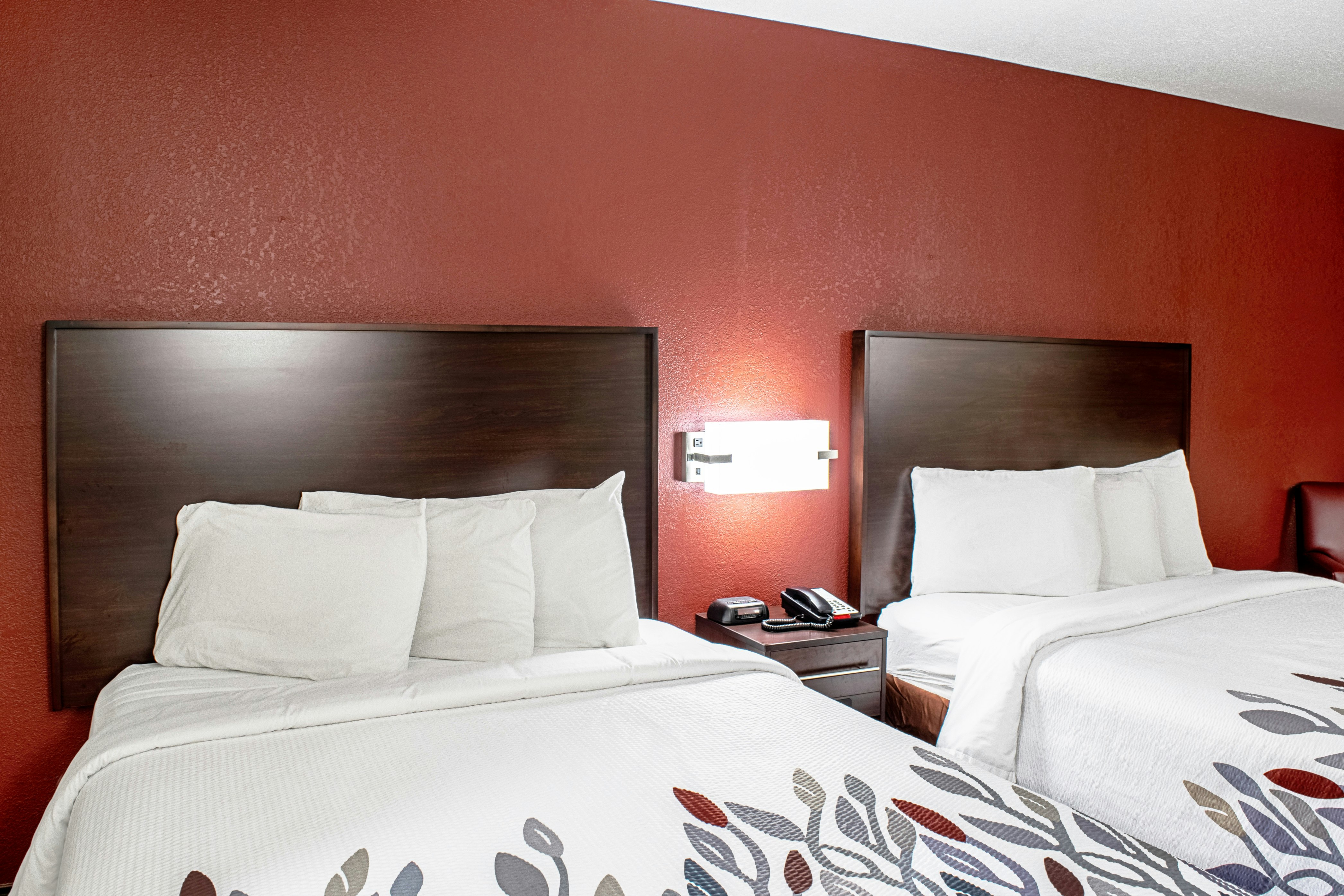 Deluxe 2 Queen Beds Smoke-Free