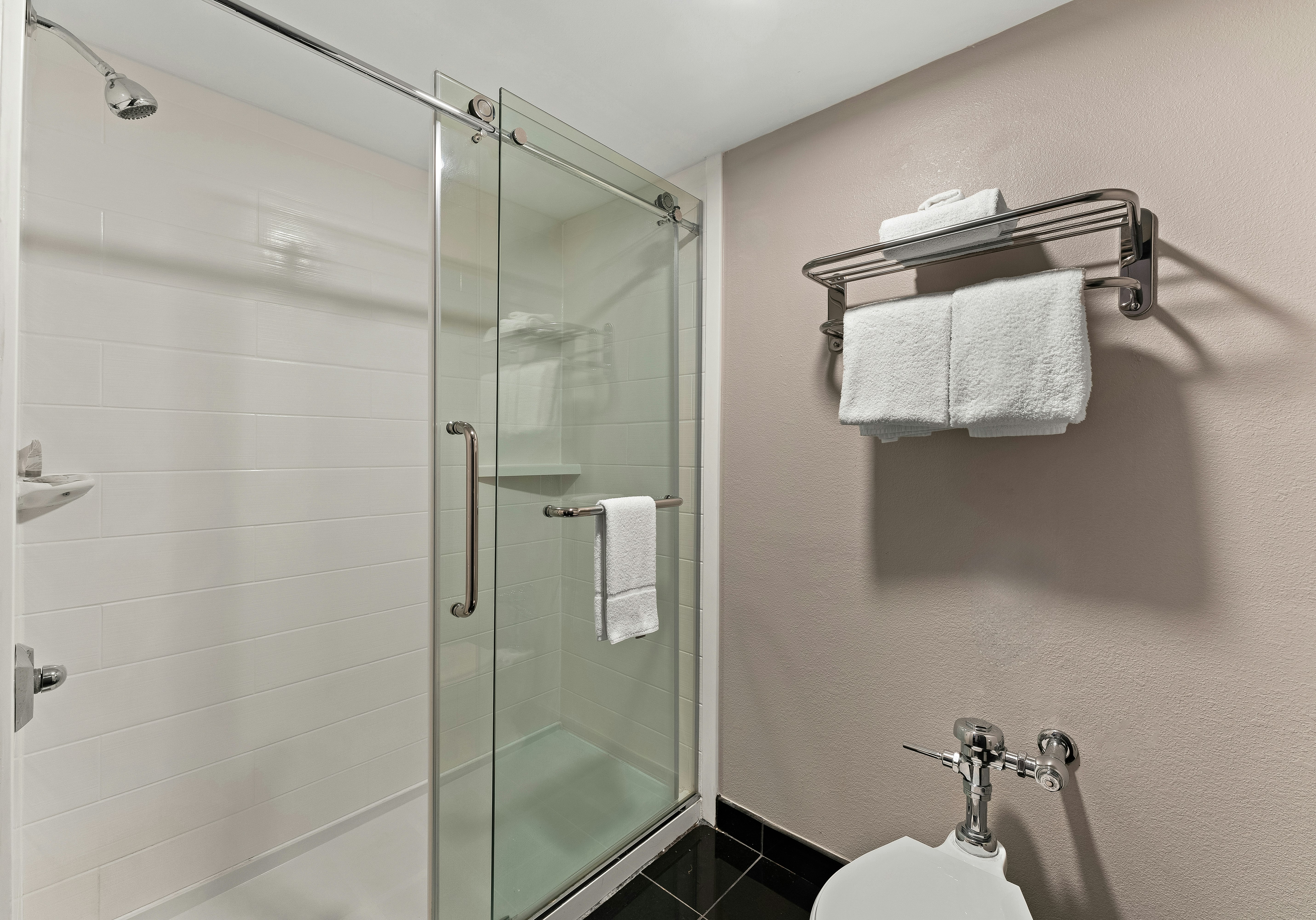 Red Roof Inn Reading