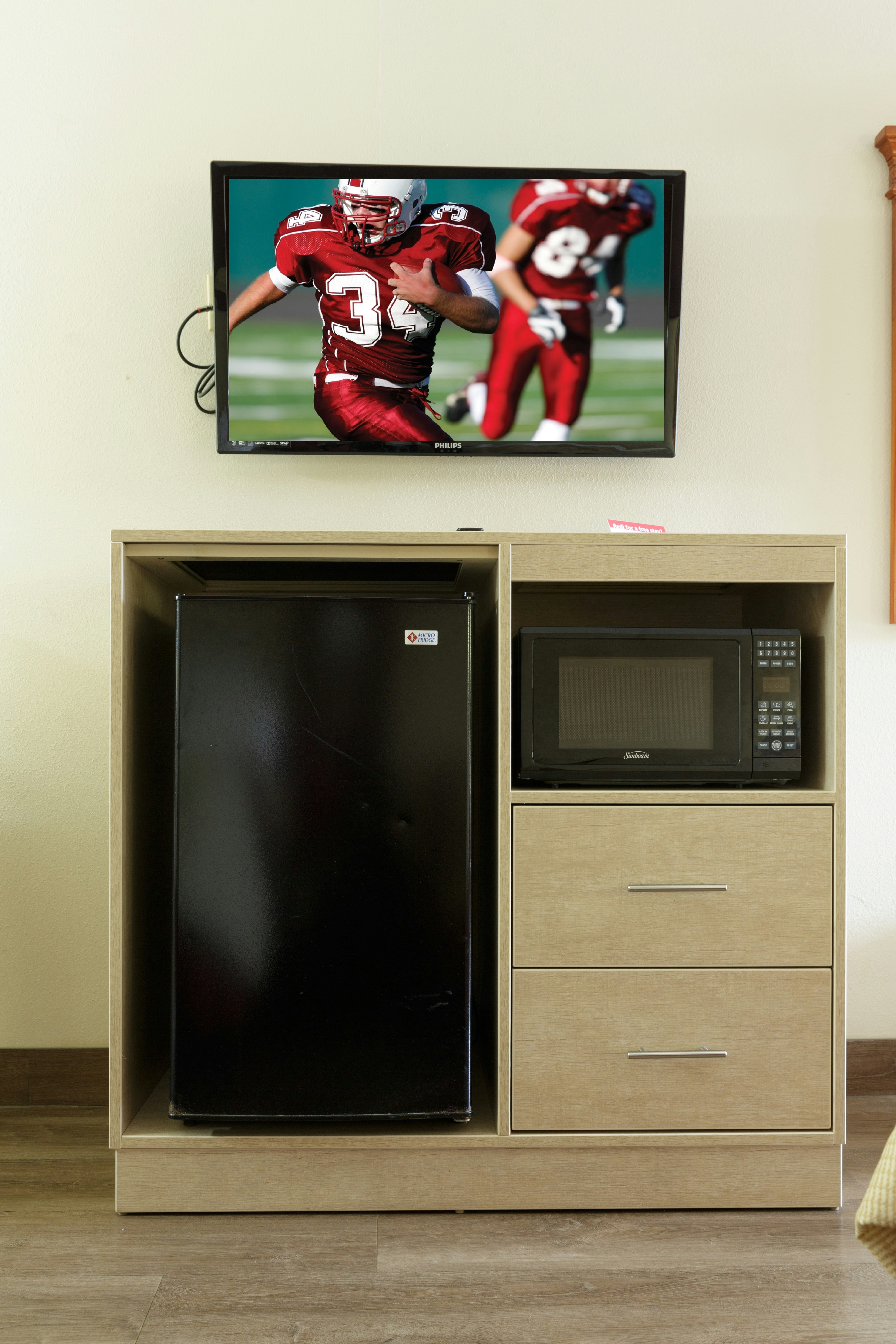 Red Roof Inn Suites Pigeon Forge – Parkway