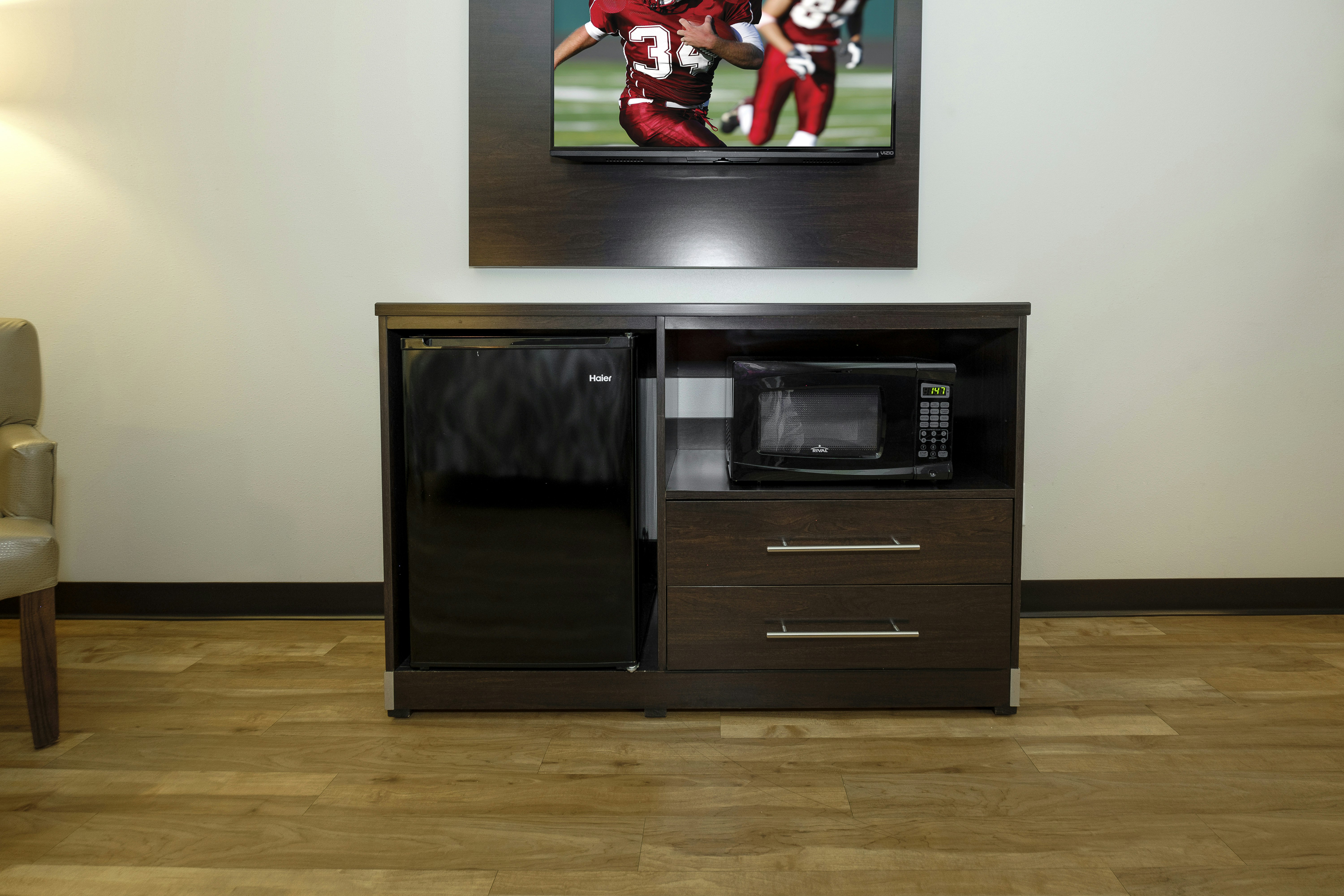 Red Roof Inn Vermillion – U of South Dakota