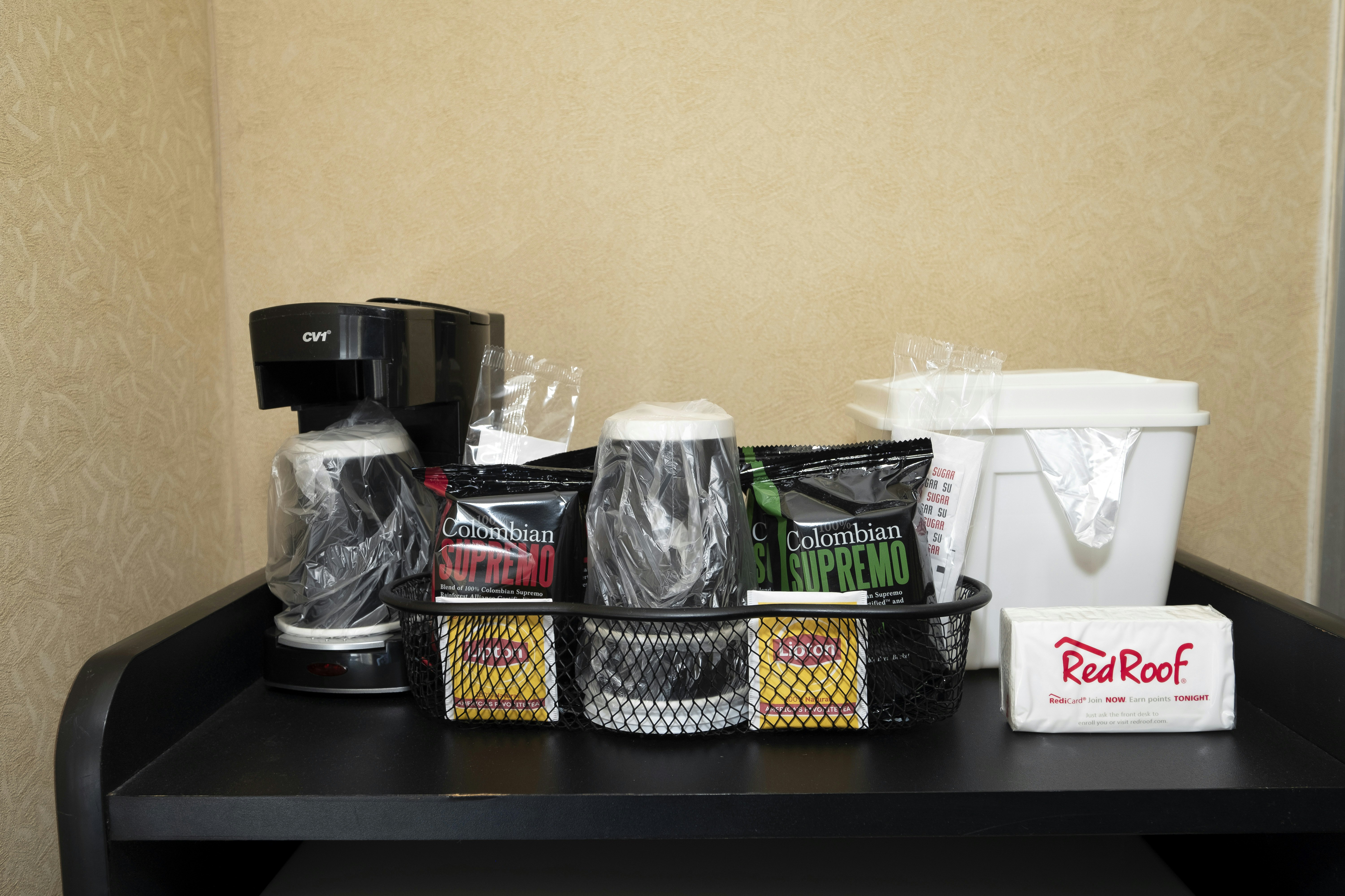 Red Roof Inn Suites Newark – University