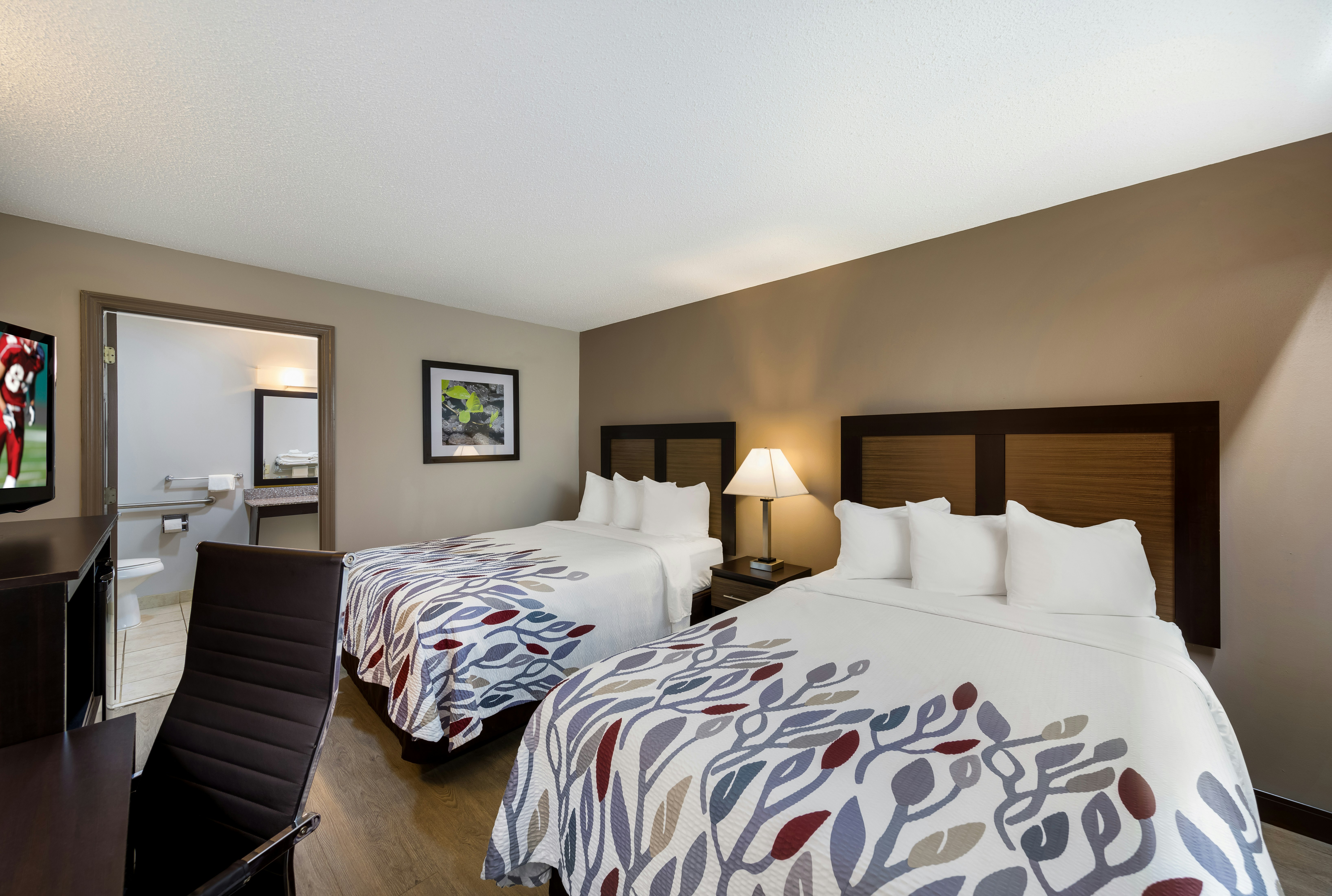 ADA Accessible Superior 2 Full Beds Non-Smoking