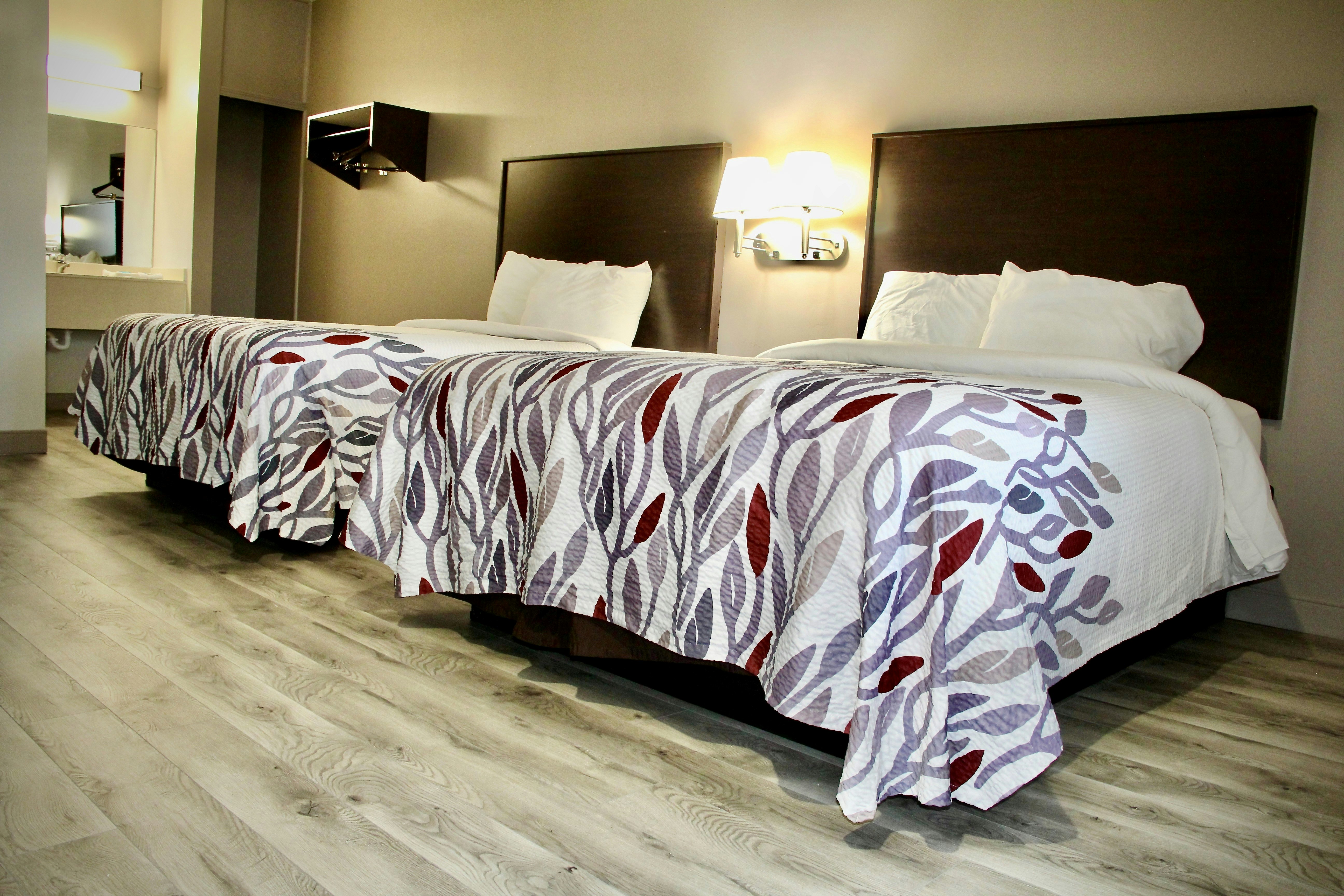 Red Roof Inn Suites Lake Orion/ Auburn Hills