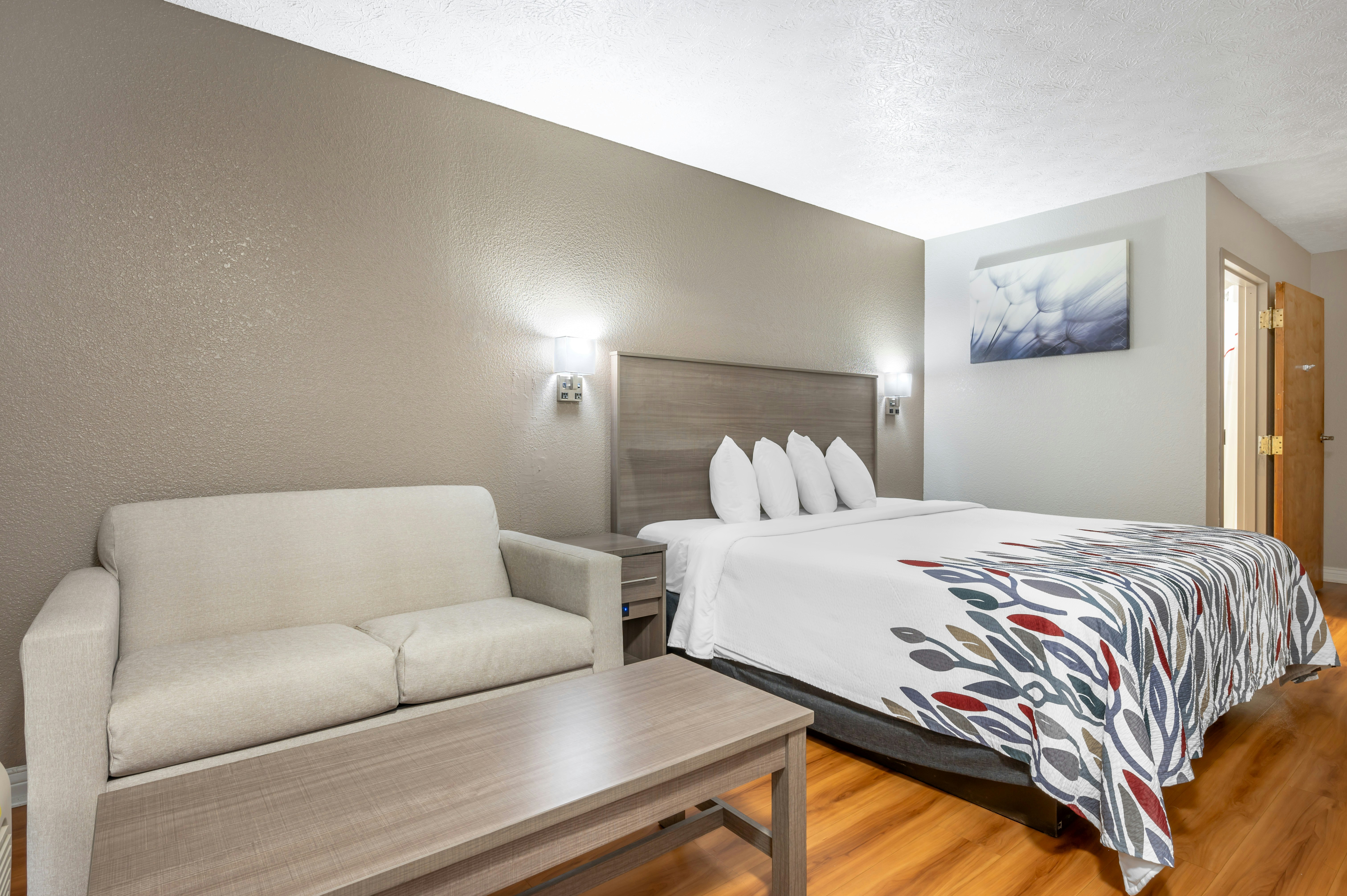 Red Roof Inn Greencastle South – Cloverdale