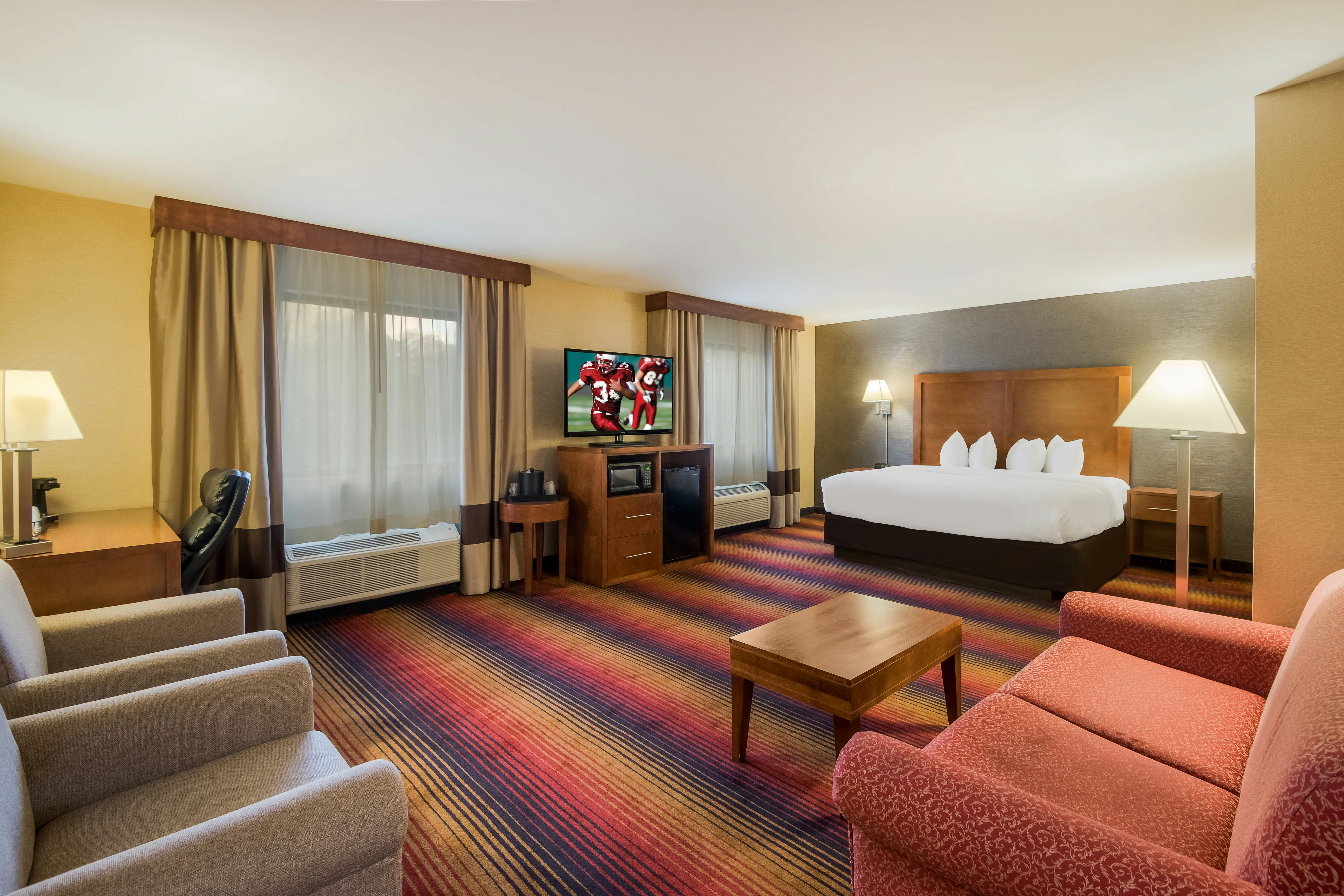 ADA Accessible Suite King Non-Smoking